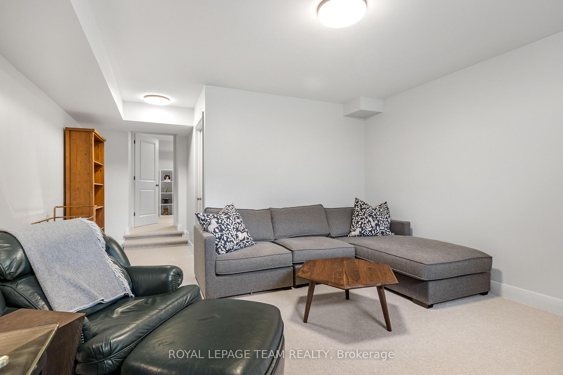 Photo 38 of 202 Faraday Street, Ottawa, Ottawa West — HOMEH
