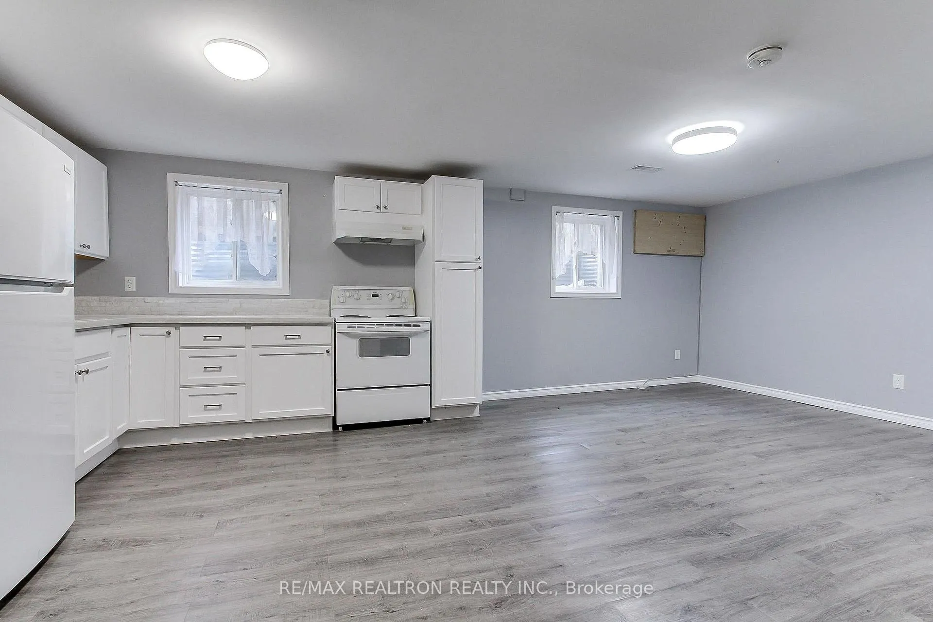 Photo 57 of 35 Harland Crescent, Ajax, South East — HOMEH