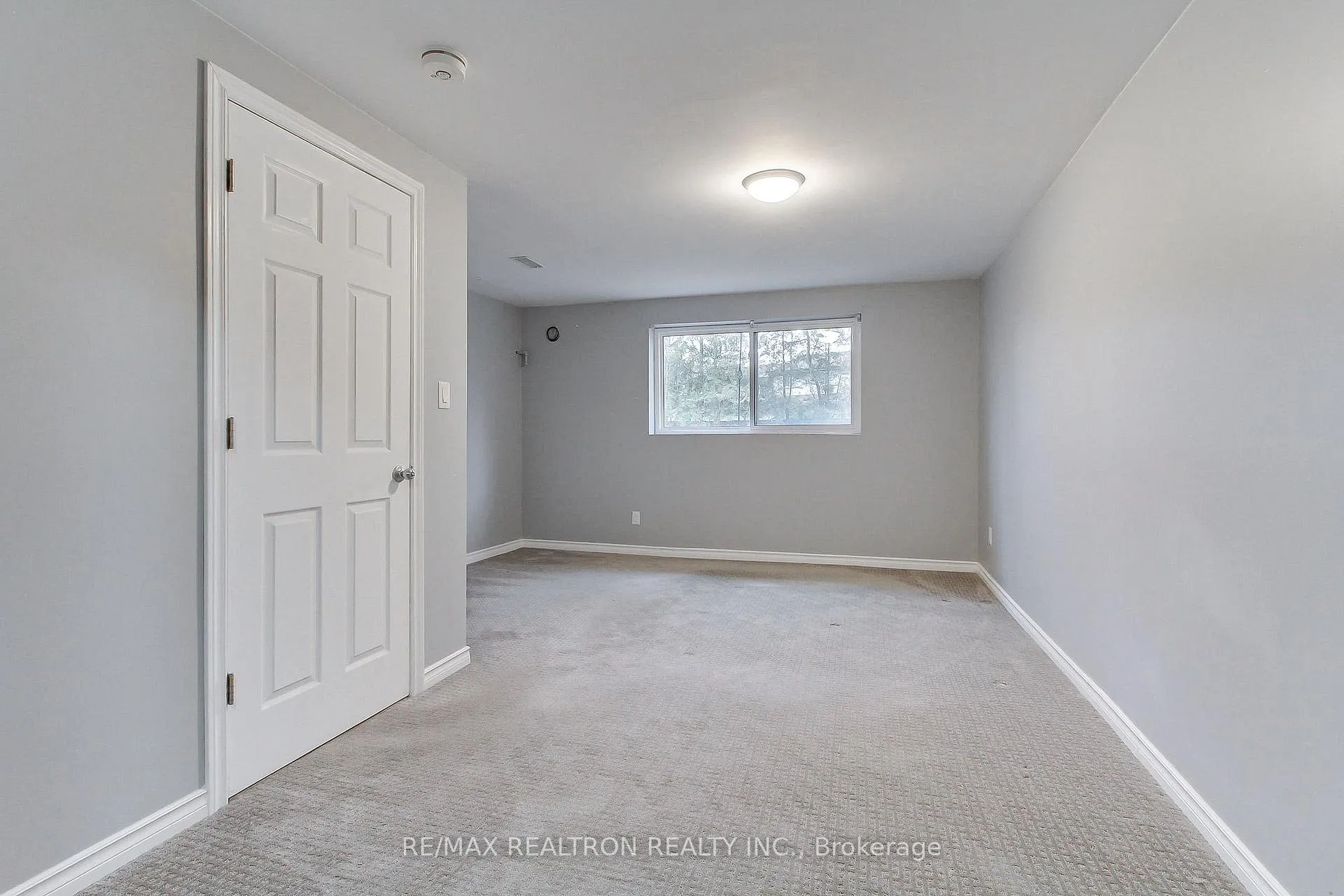 Photo 84 of 35 Harland Crescent, Ajax, South East — HOMEH