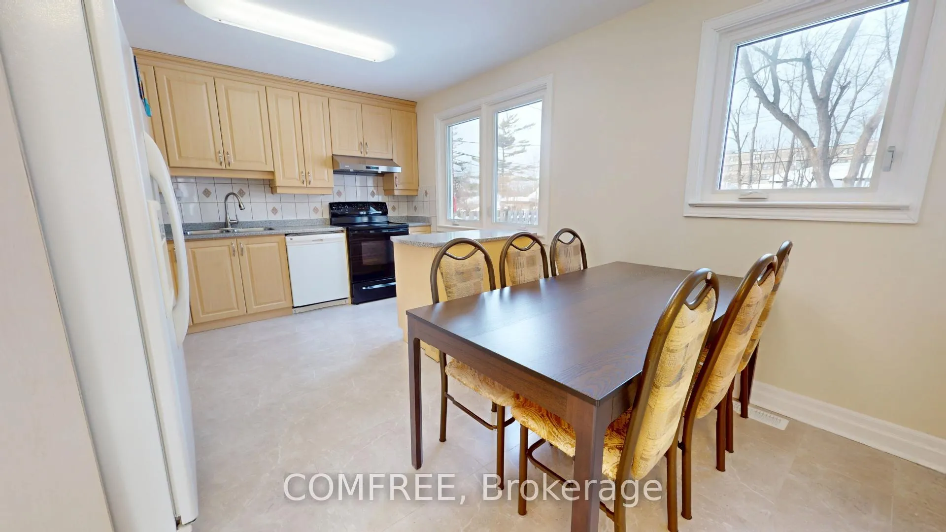 Photo 5 of 25 Seguin Street, Ottawa, Cardinal Heights — HOMEH