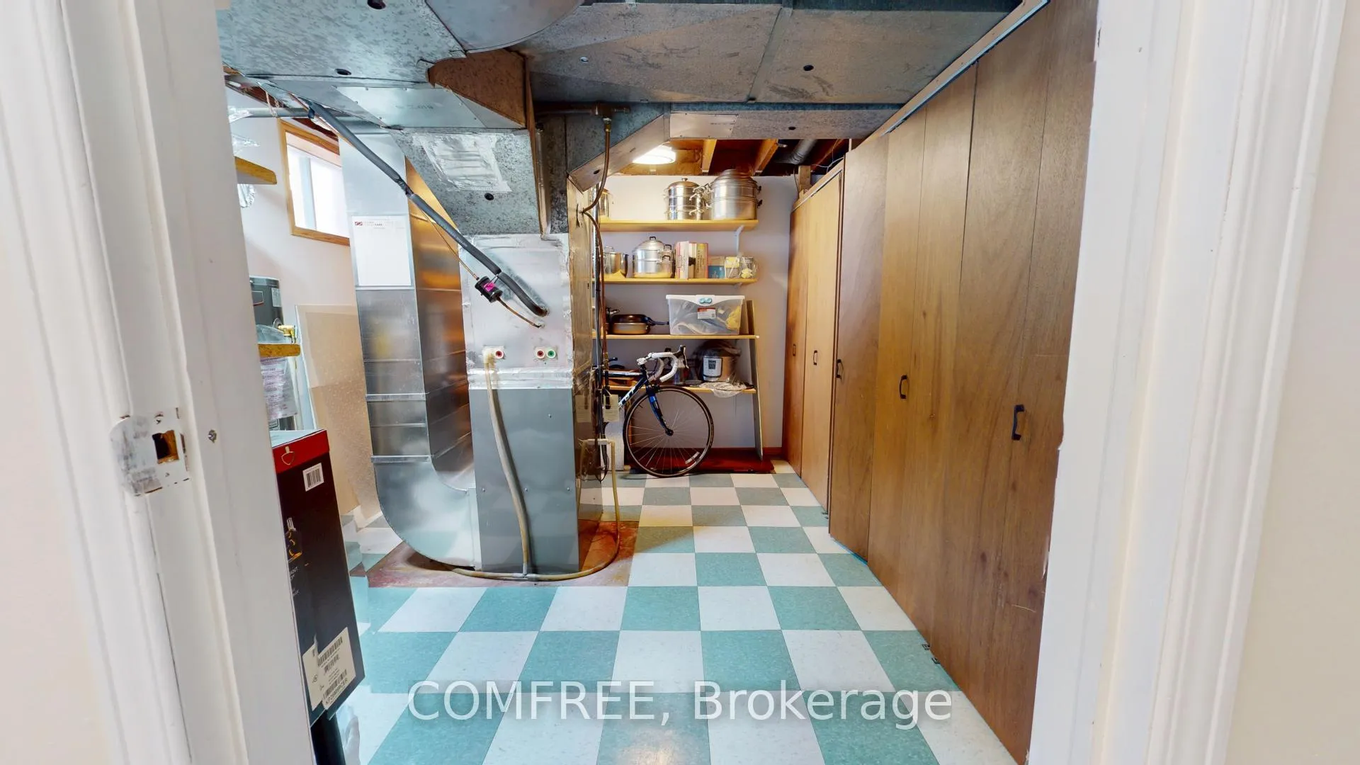 Photo 24 of 25 Seguin Street, Ottawa, Cardinal Heights — HOMEH