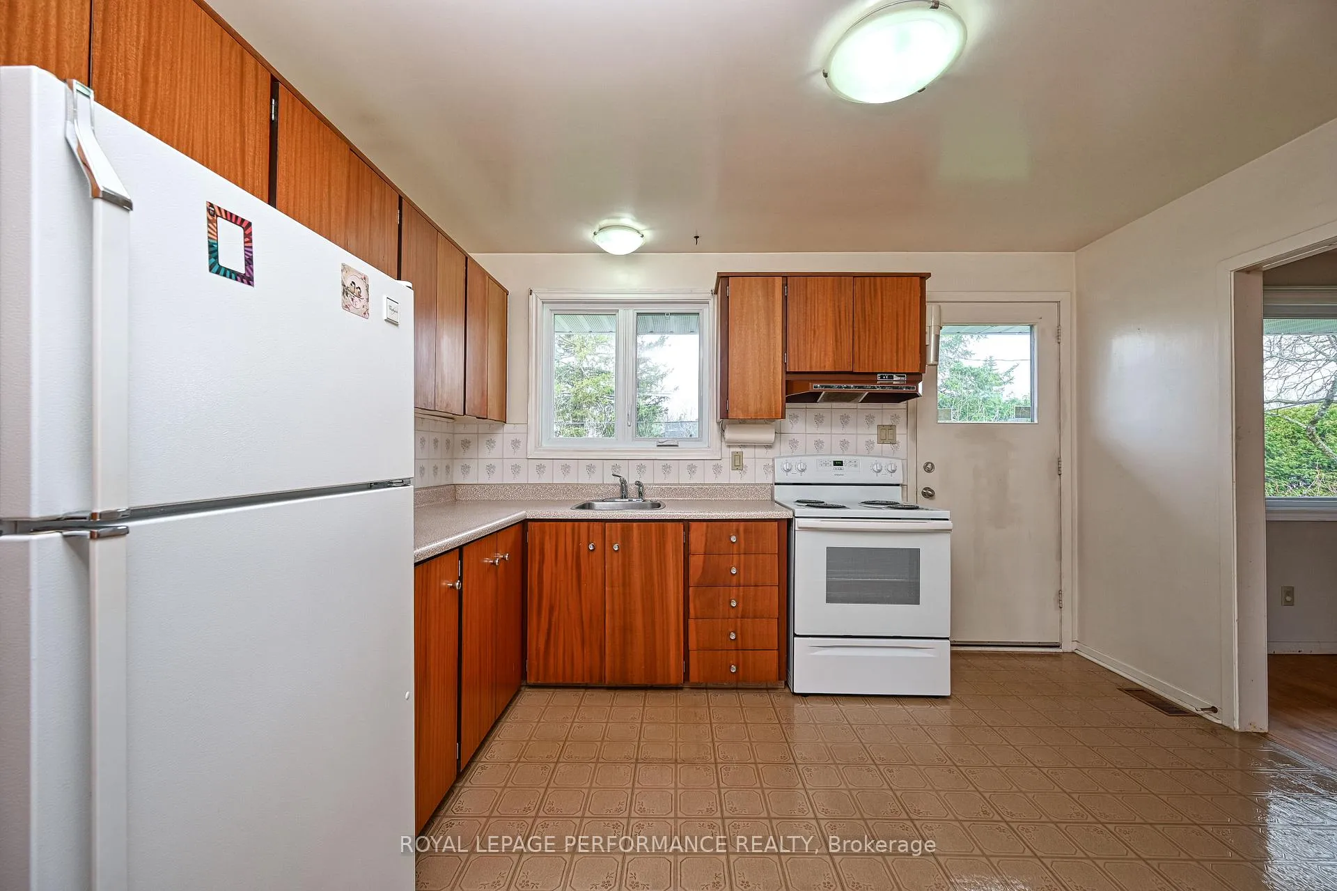 Photo 95 of 3036 Linton Road, Ottawa, Riverside Park South — HOMEH
