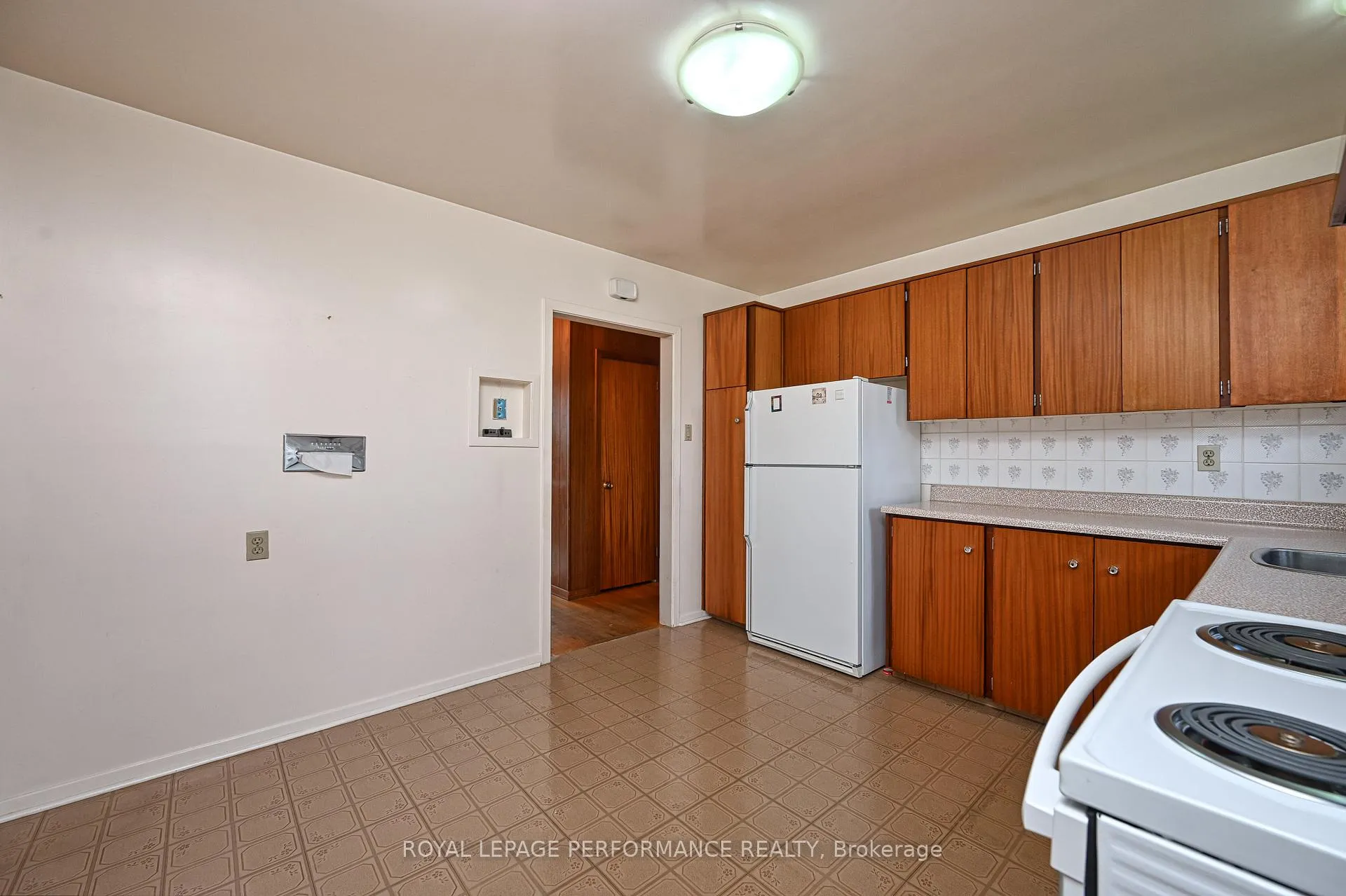 Photo 136 of 3036 Linton Road, Ottawa, Riverside Park South — HOMEH
