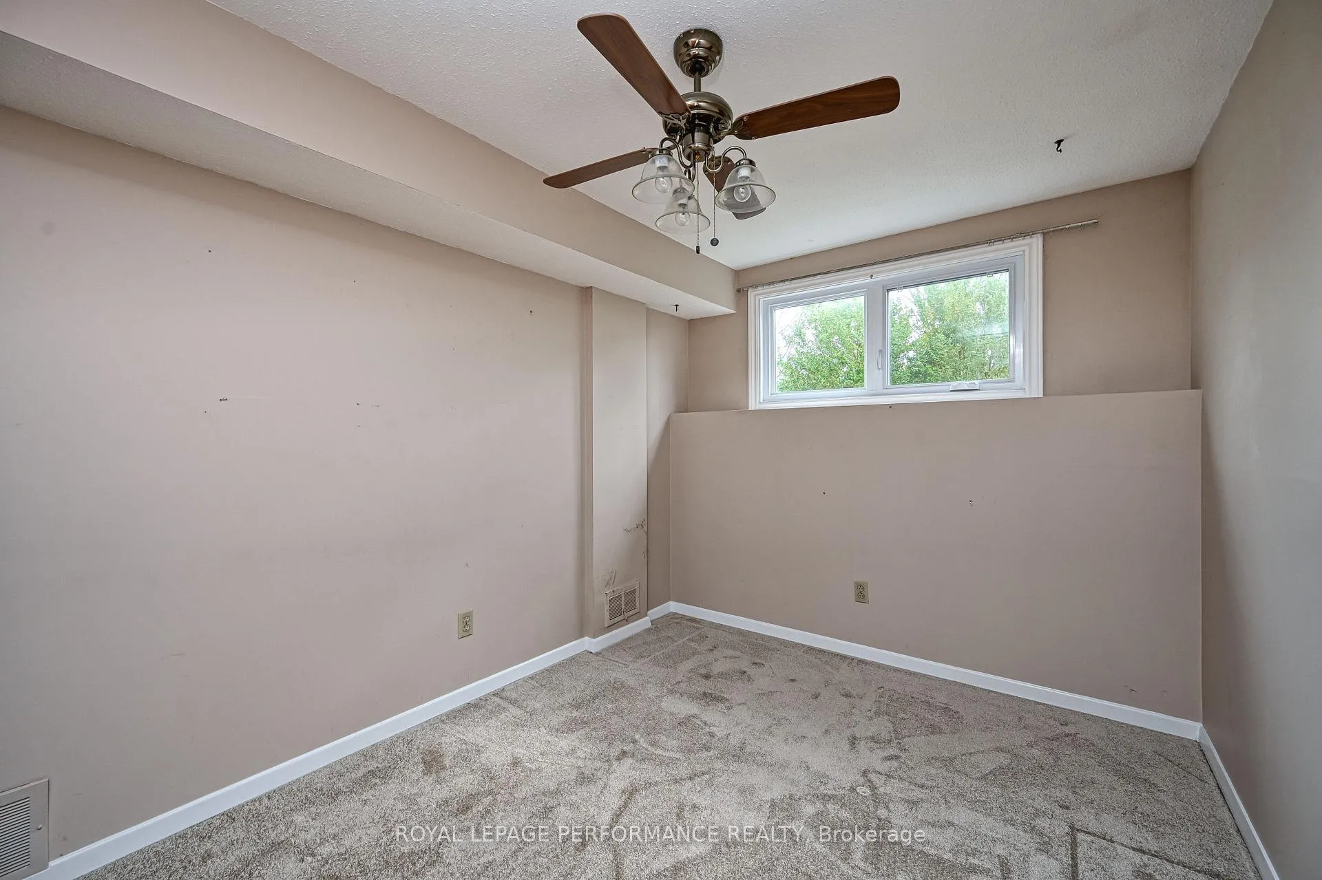 Photo 234 of 3036 Linton Road, Ottawa, Riverside Park South — HOMEH