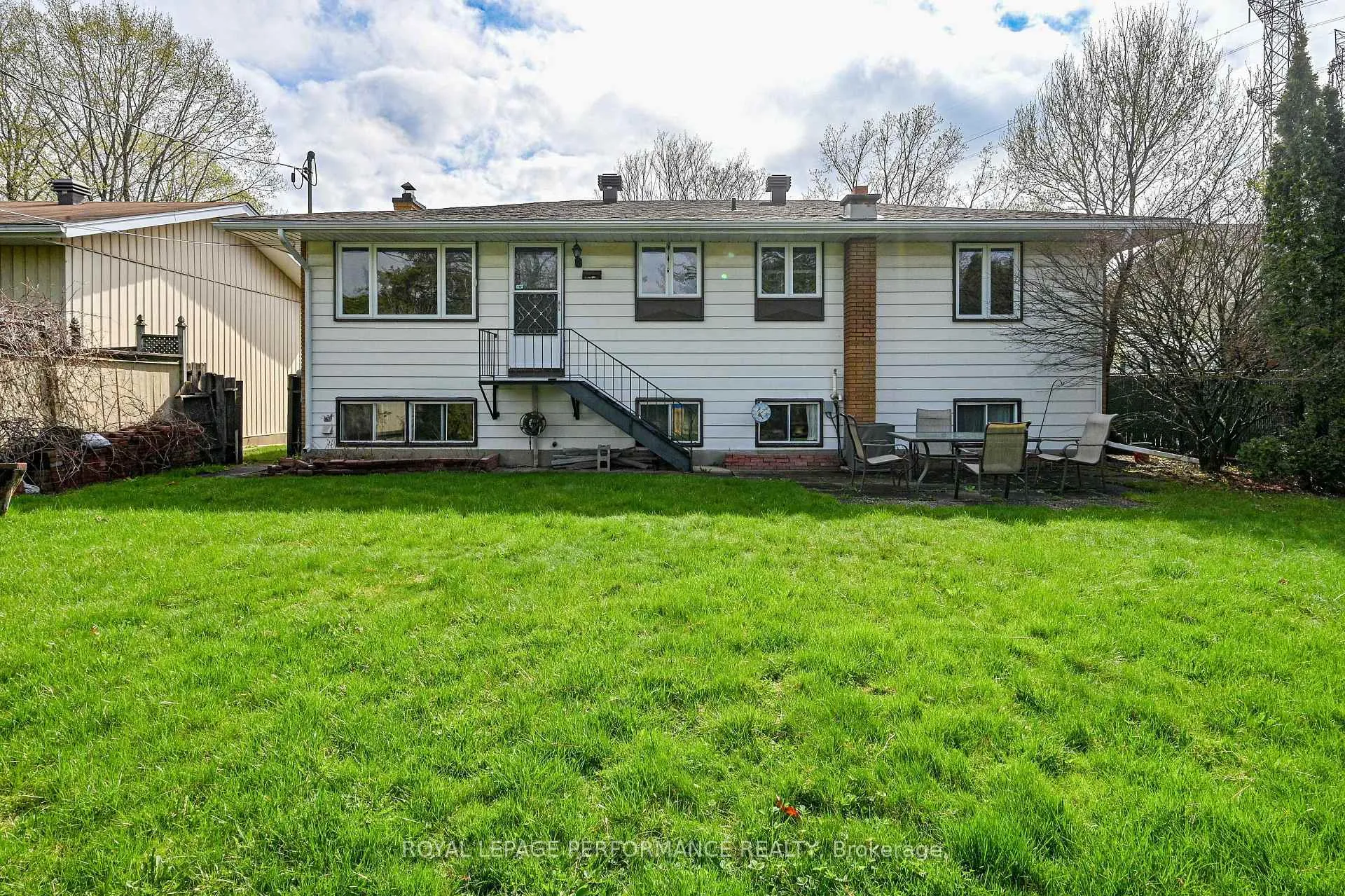 Photo 278 of 3036 Linton Road, Ottawa, Riverside Park South — HOMEH