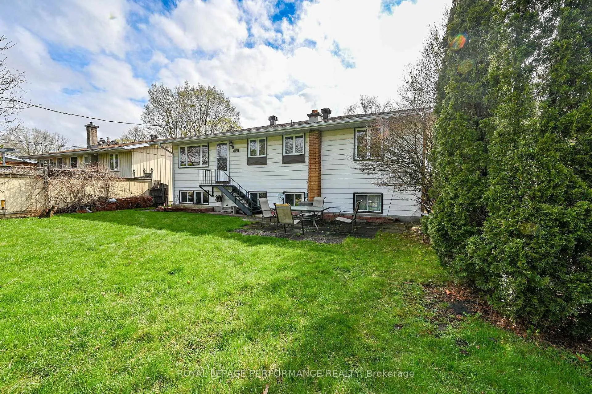 Photo 295 of 3036 Linton Road, Ottawa, Riverside Park South — HOMEH