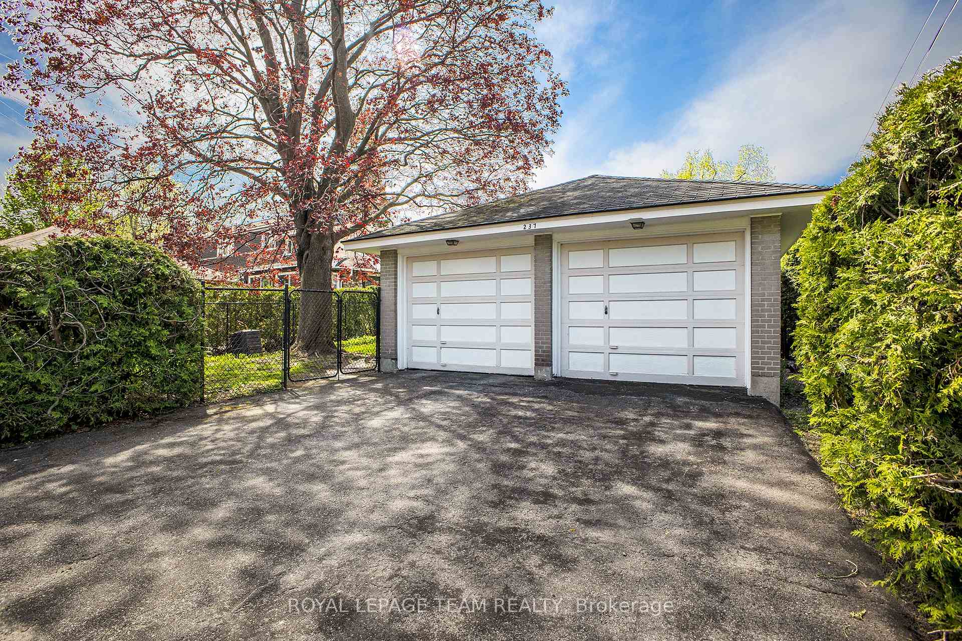 Photo 25 of 237 Island Park Drive, Ottawa, Ottawa West/Tunneys Pasture — HOMEH