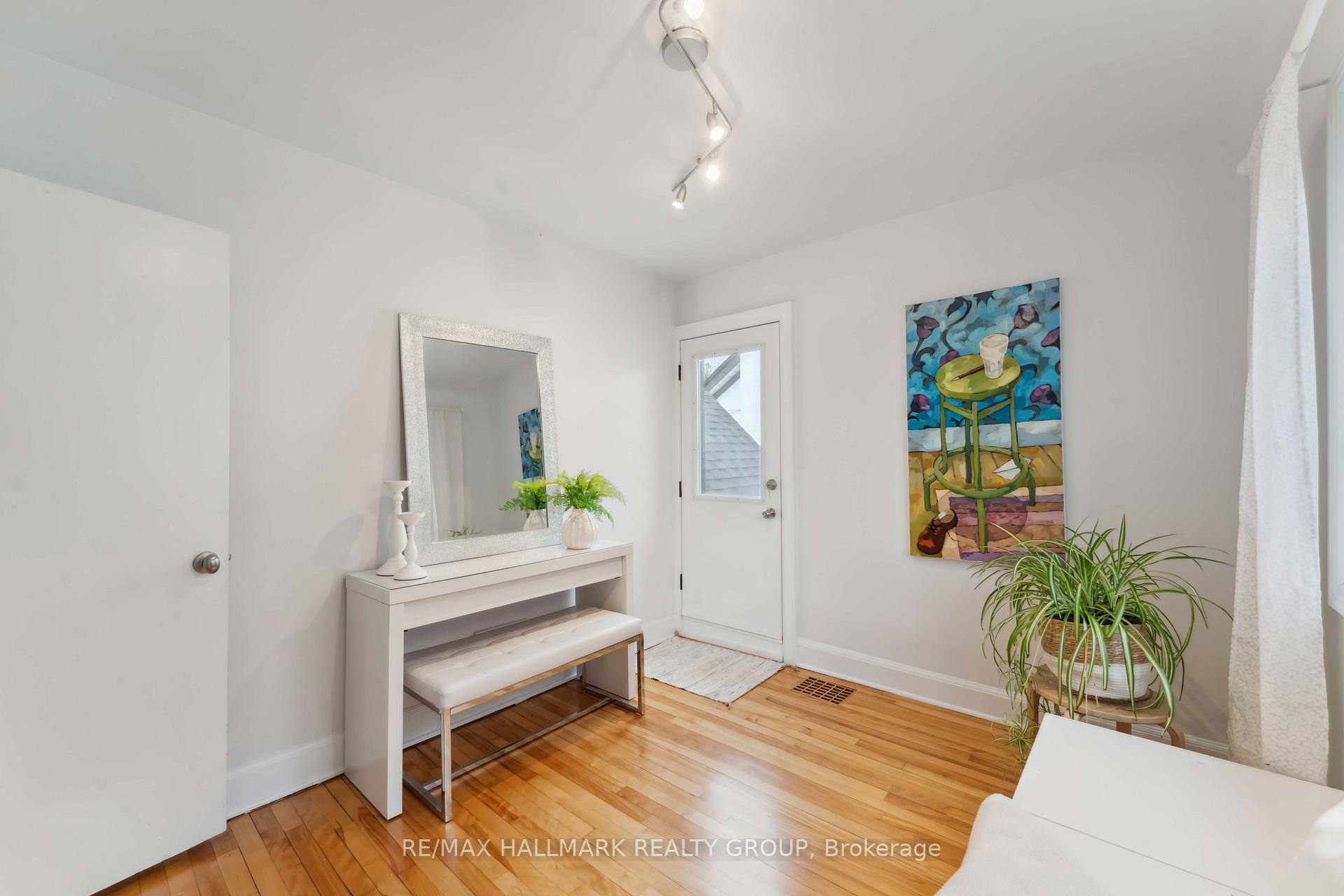 Photo 18 of 265 Patricia Avenue, Ottawa, Ottawa West/Tunneys Pasture — HOMEH