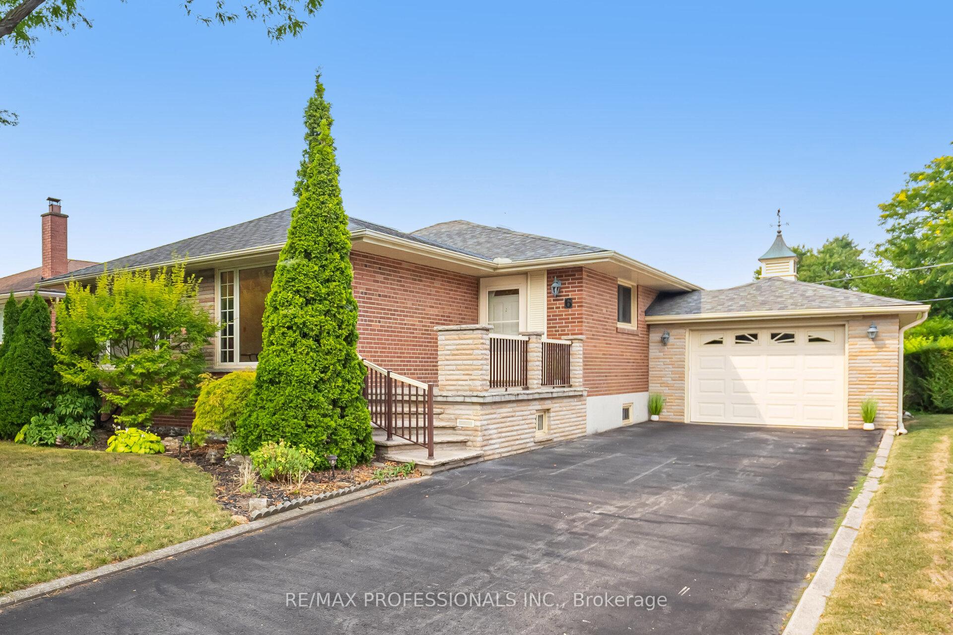 Photo 1 of 6 Tapley Drive, Etobicoke, Willowridge-Martingrove-Richview — HOMEH