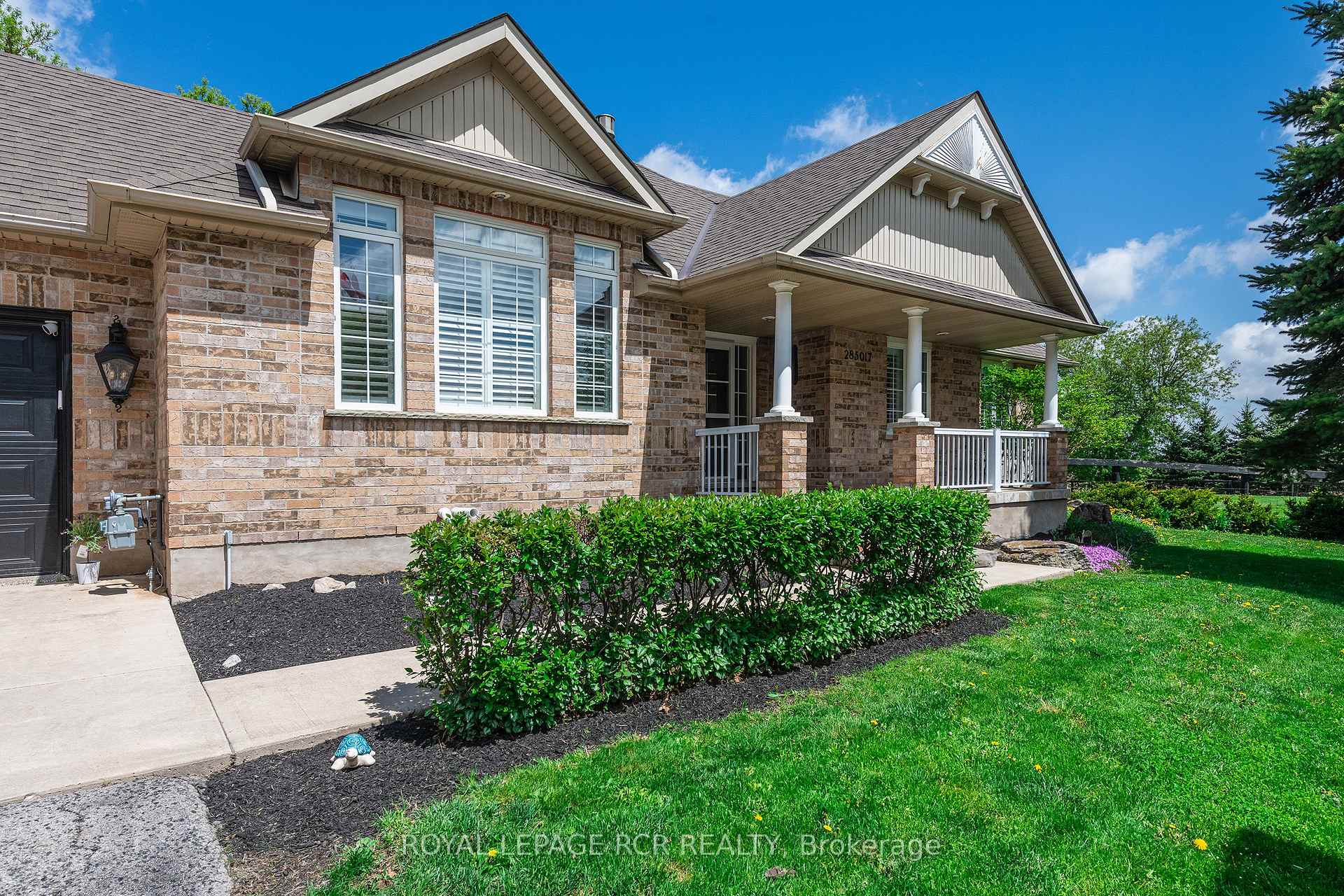 Front of 285017 County Road 10