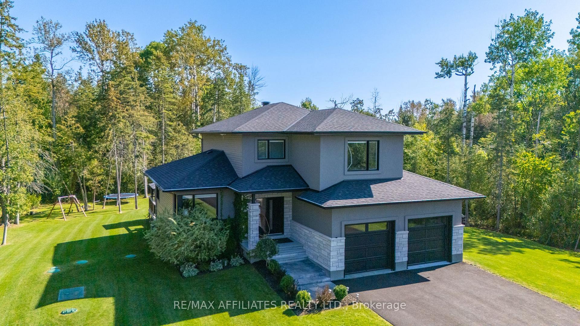 Photo 1 of 325 Ridgemont Drive, Beckwith, Beckwith Twp — HOMEH