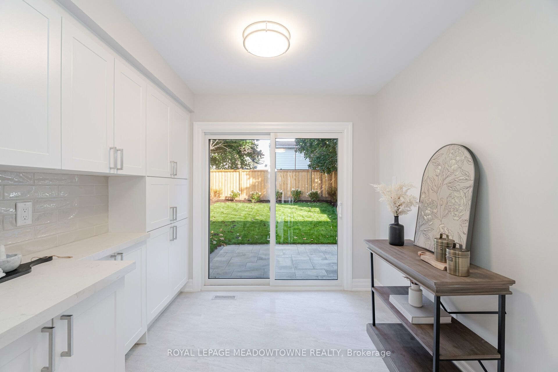 Photo 61 of 152 Hansen Road N, Brampton, Madoc — HOMEH