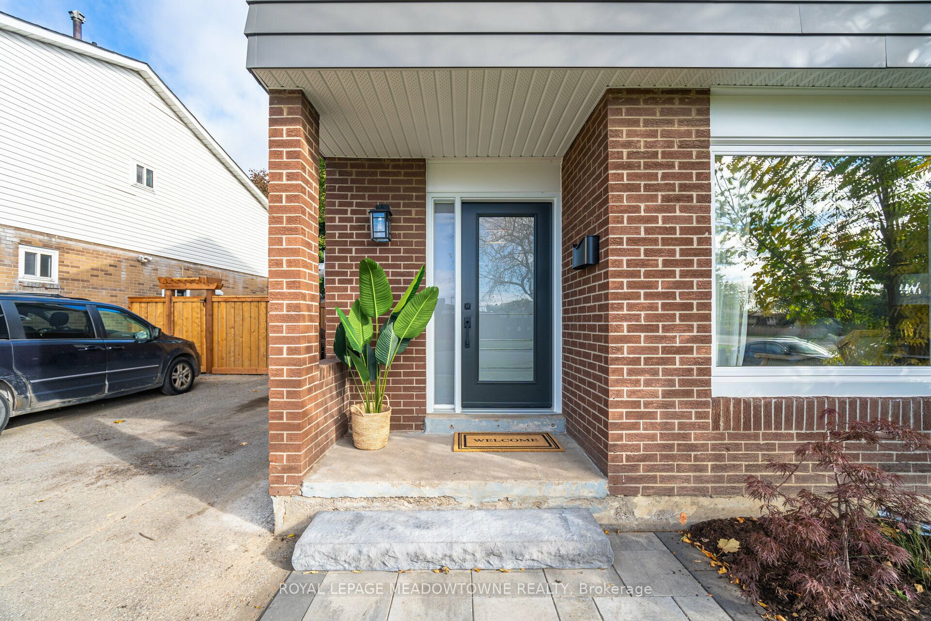 Photo 50 of 152 Hansen Road N, Brampton, Madoc — HOMEH
