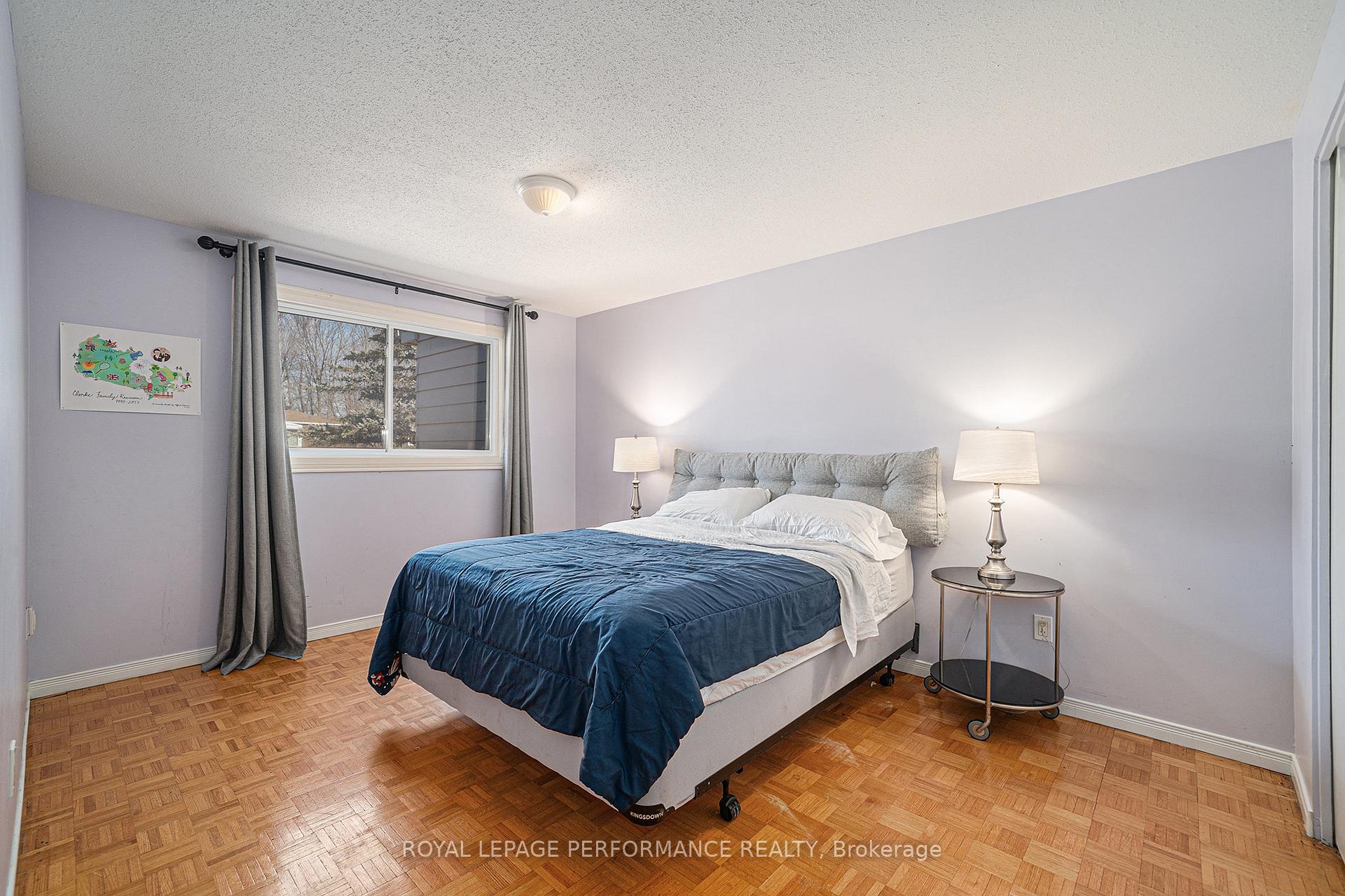 Photo 14 of 54 Glen Park Drive, Ottawa, Blackburn Hamlet (South) — HOMEH
