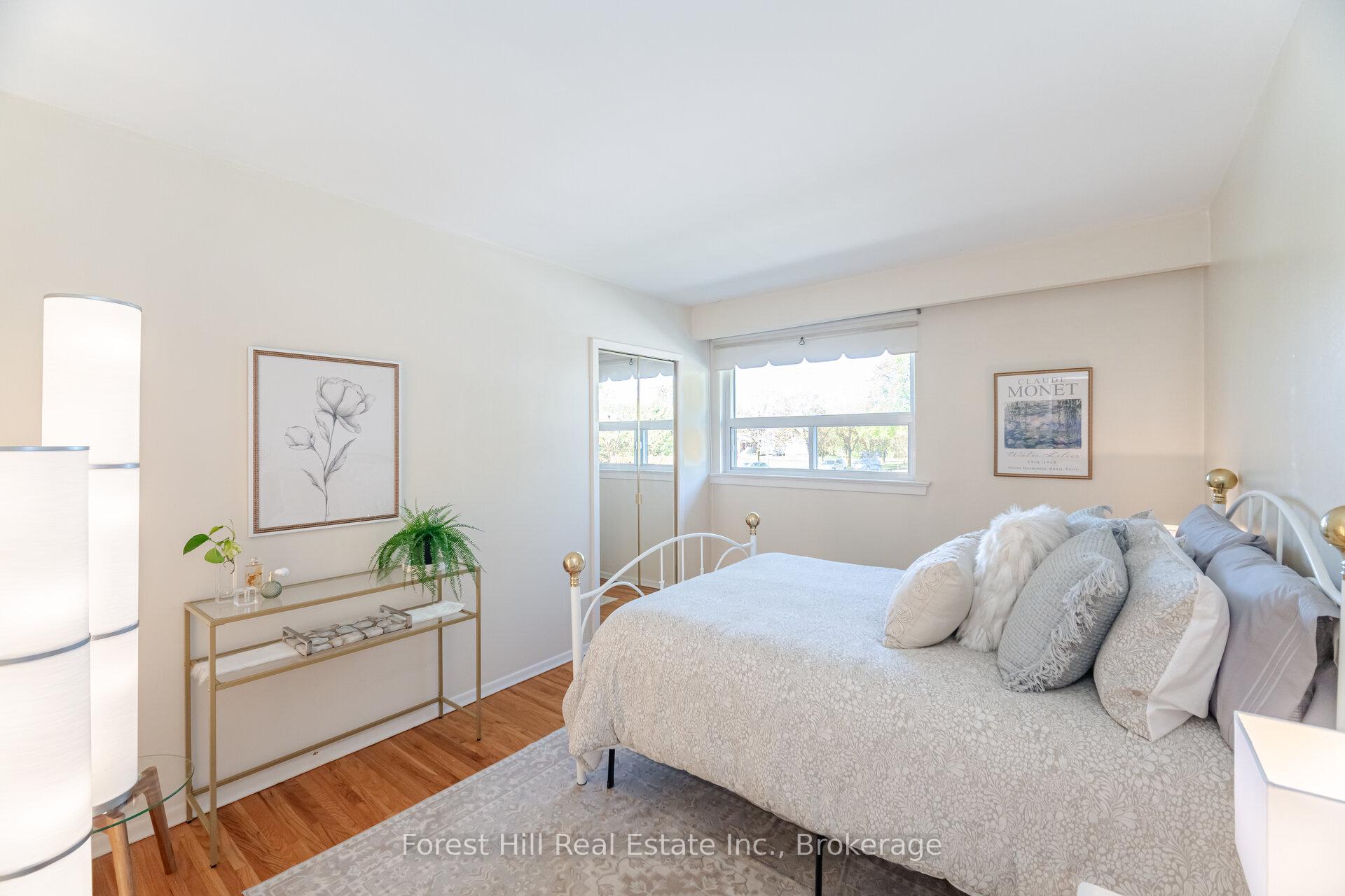 Photo 15 of 16 Bethwin Place, Etobicoke, Willowridge-Martingrove-Richview — HOMEH