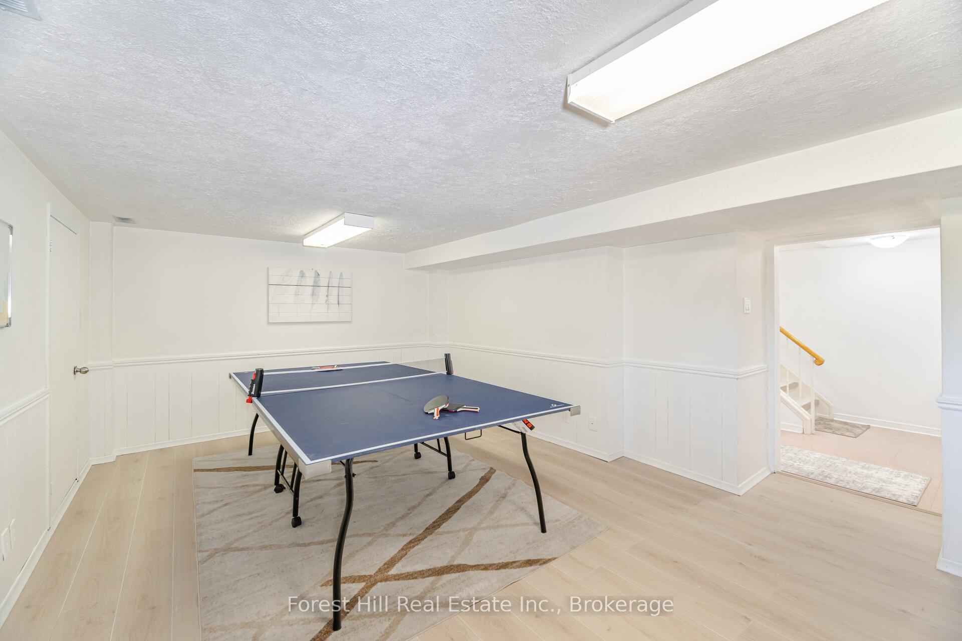Photo 24 of 16 Bethwin Place, Etobicoke, Willowridge-Martingrove-Richview — HOMEH