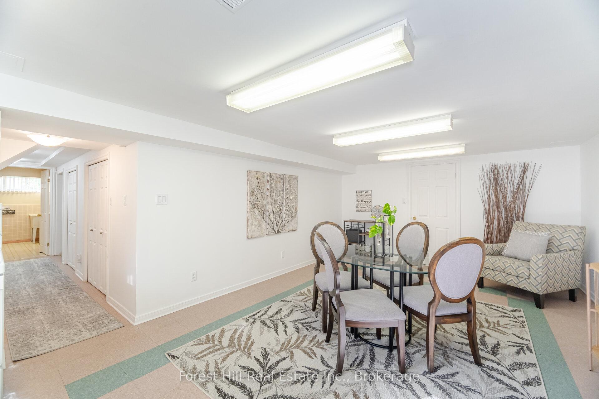 Photo 26 of 16 Bethwin Place, Etobicoke, Willowridge-Martingrove-Richview — HOMEH