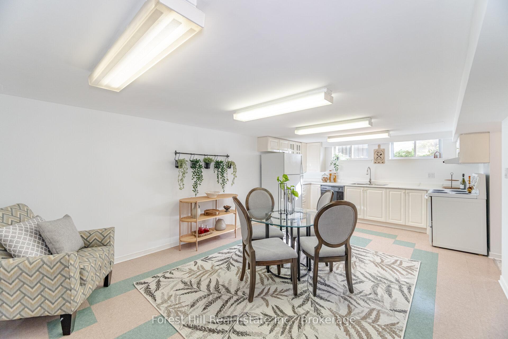 Photo 27 of 16 Bethwin Place, Etobicoke, Willowridge-Martingrove-Richview — HOMEH