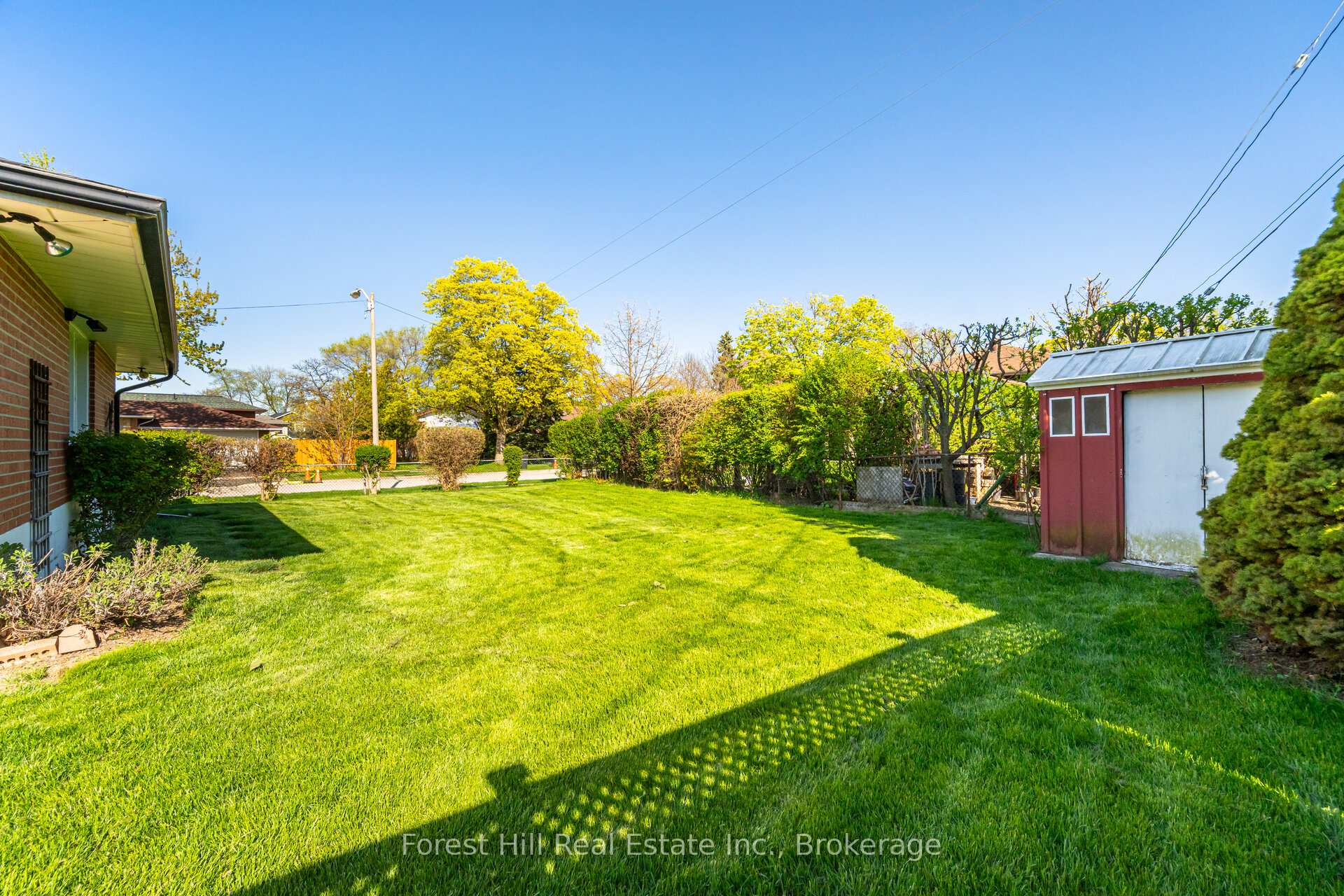 Photo 34 of 16 Bethwin Place, Etobicoke, Willowridge-Martingrove-Richview — HOMEH