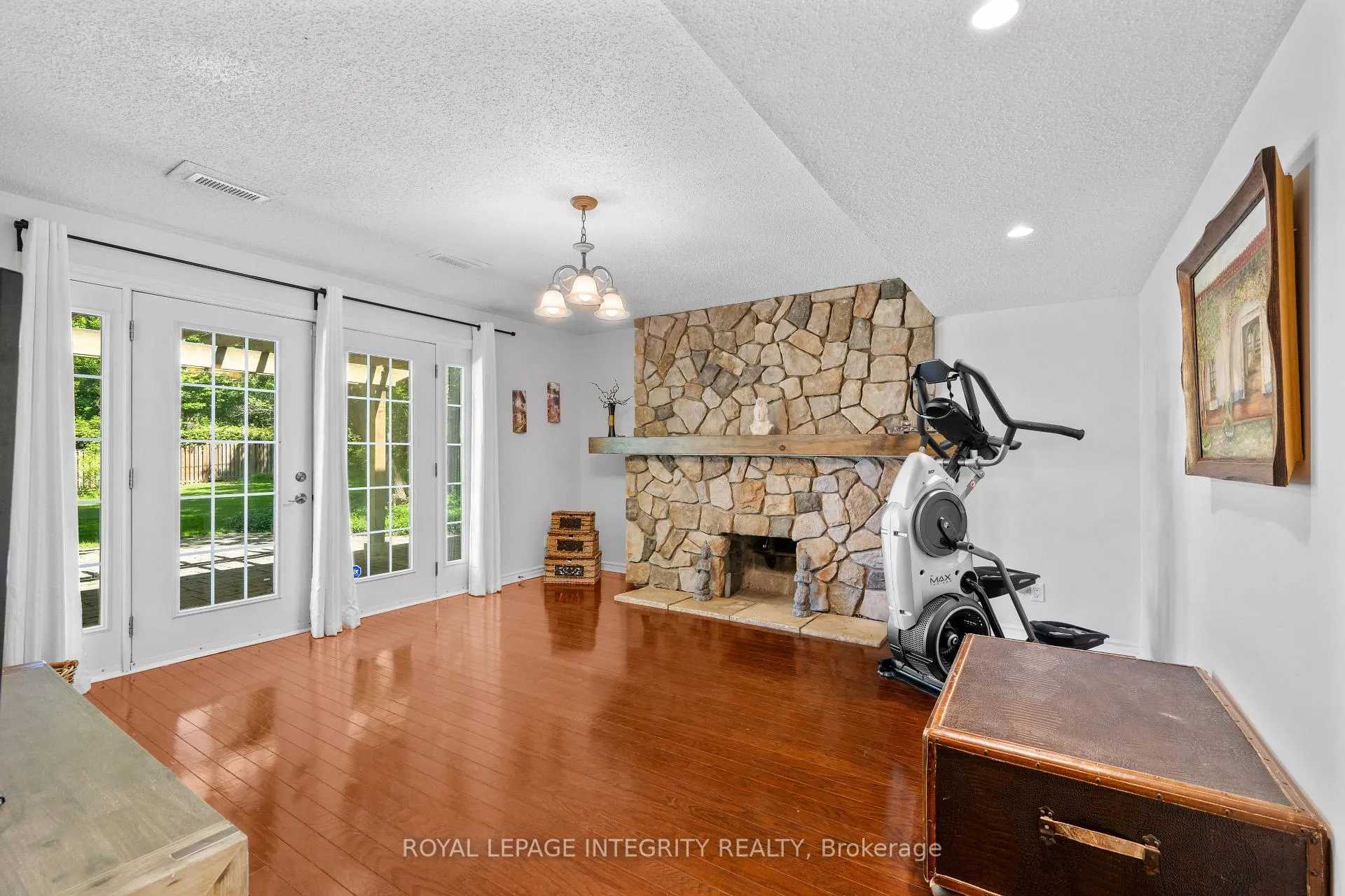 Photo 37 of 3 Briarcliffe Drive, Ottawa, Rothwell Heights — HOMEH