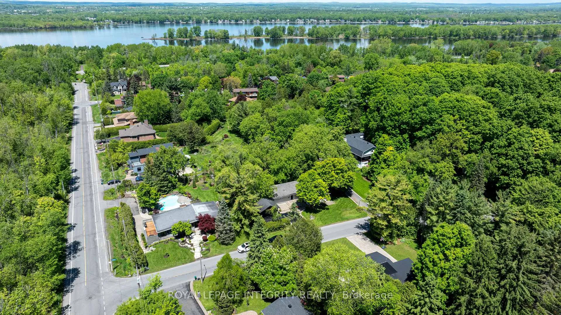 Photo 50 of 3 Briarcliffe Drive, Ottawa, Rothwell Heights — HOMEH