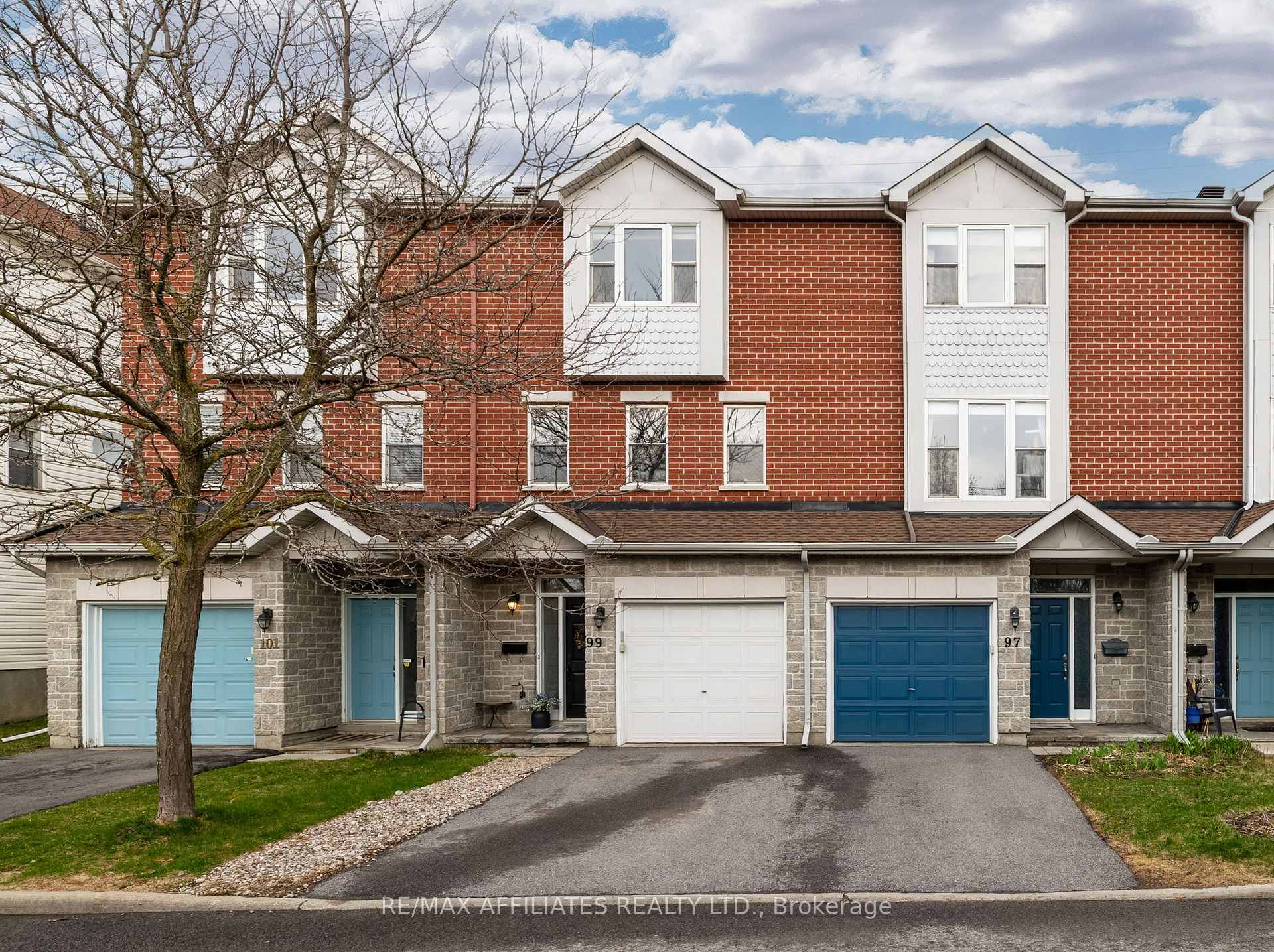 Photo 1 of 99 Glenhaven Private, Ottawa, Brookfield Gardens — HOMEH