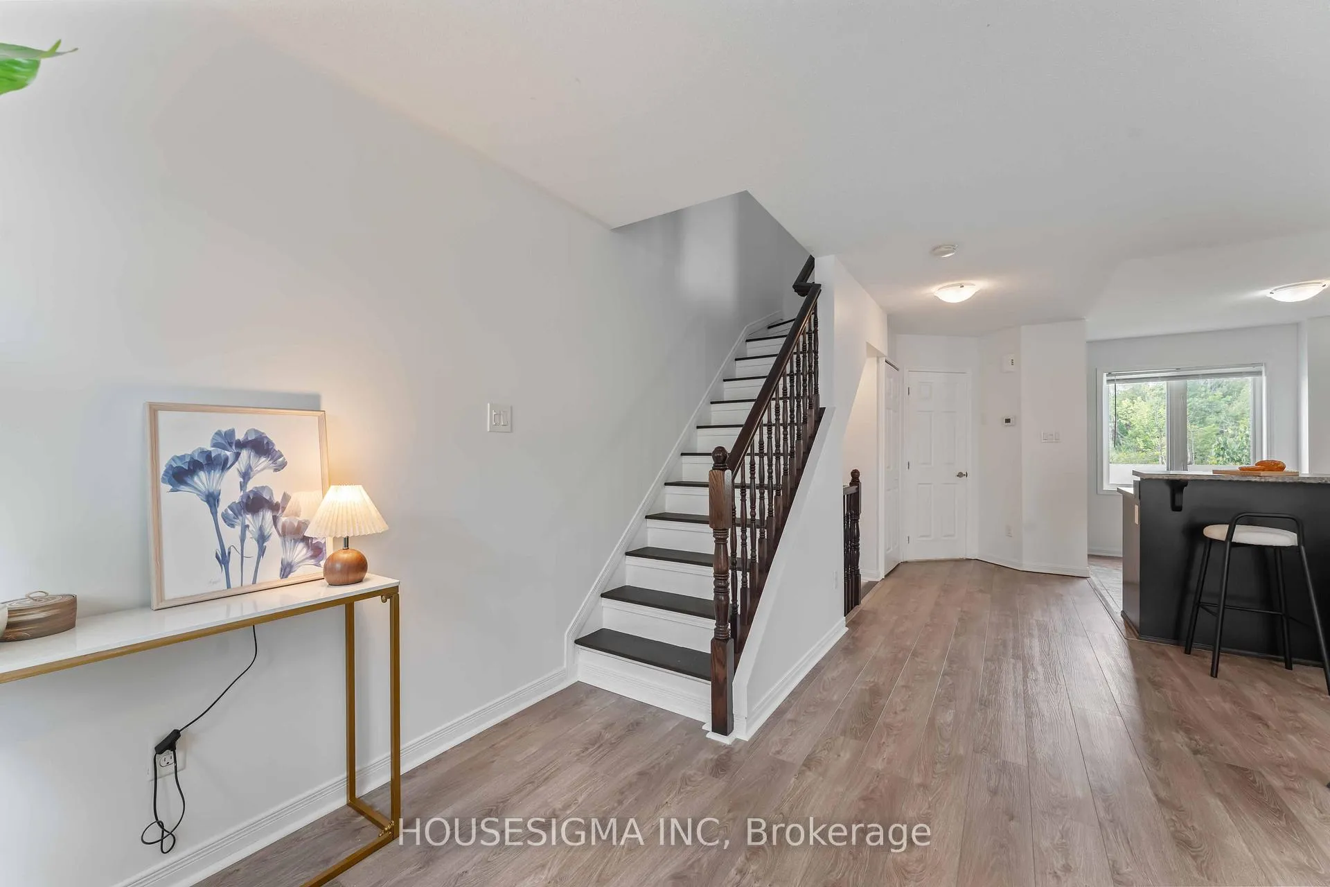 Photo 9 of 758 Sanibel Private, Ottawa, Westcliffe Estates — HOMEH