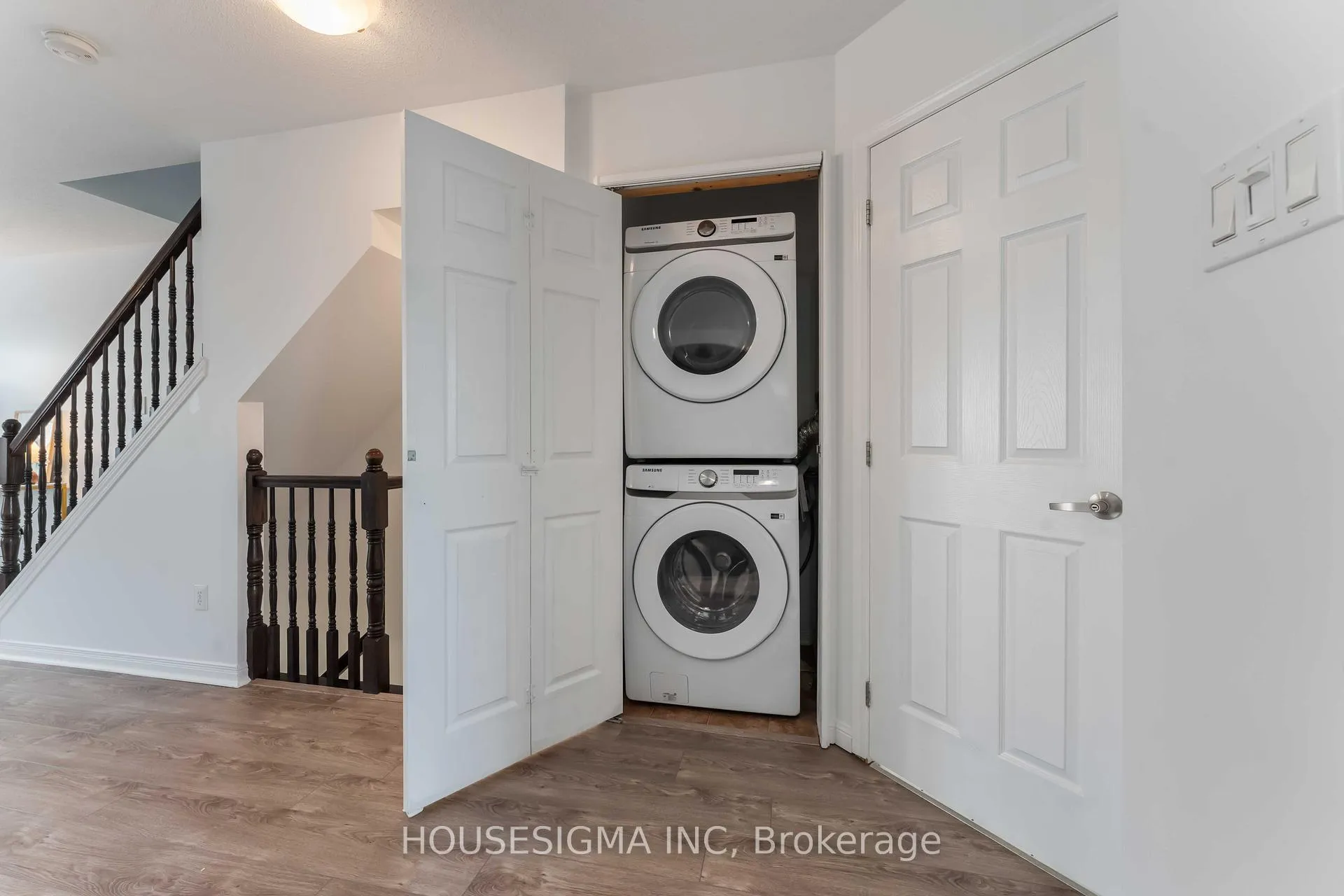 Photo 17 of 758 Sanibel Private, Ottawa, Westcliffe Estates — HOMEH