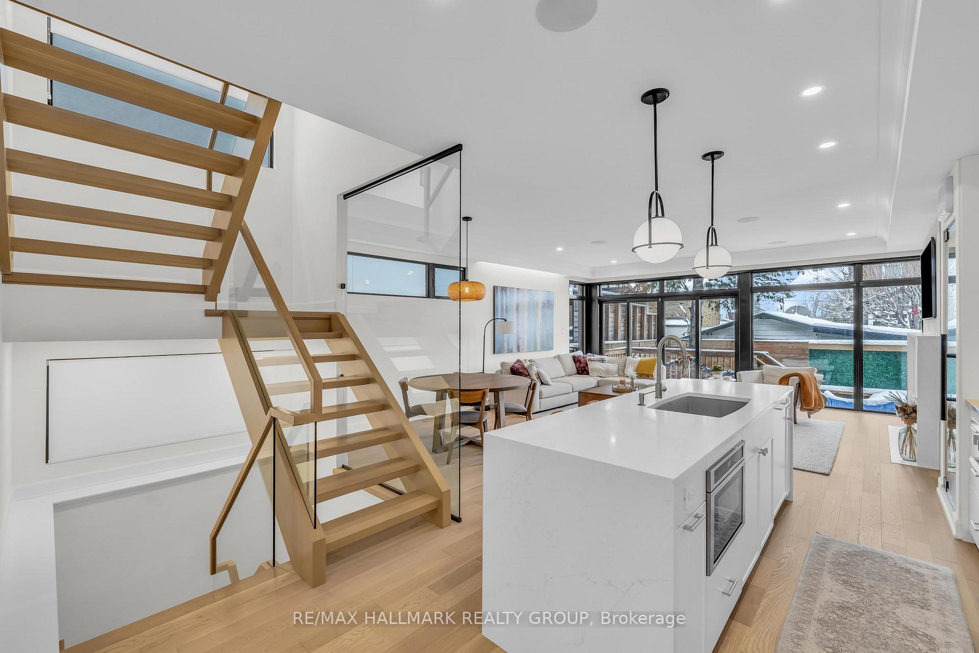 Photo 3 of 77B Kenora Street, Ottawa, Ottawa West — HOMEH