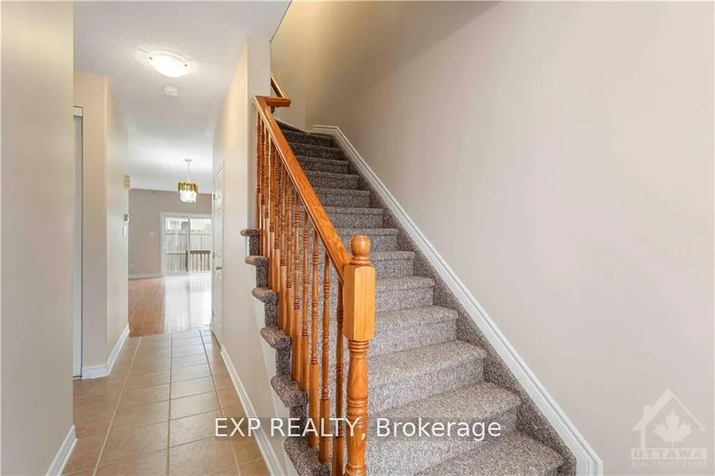 Photo 4 of 36 Bellwood Drive, Arnprior — HOMEH