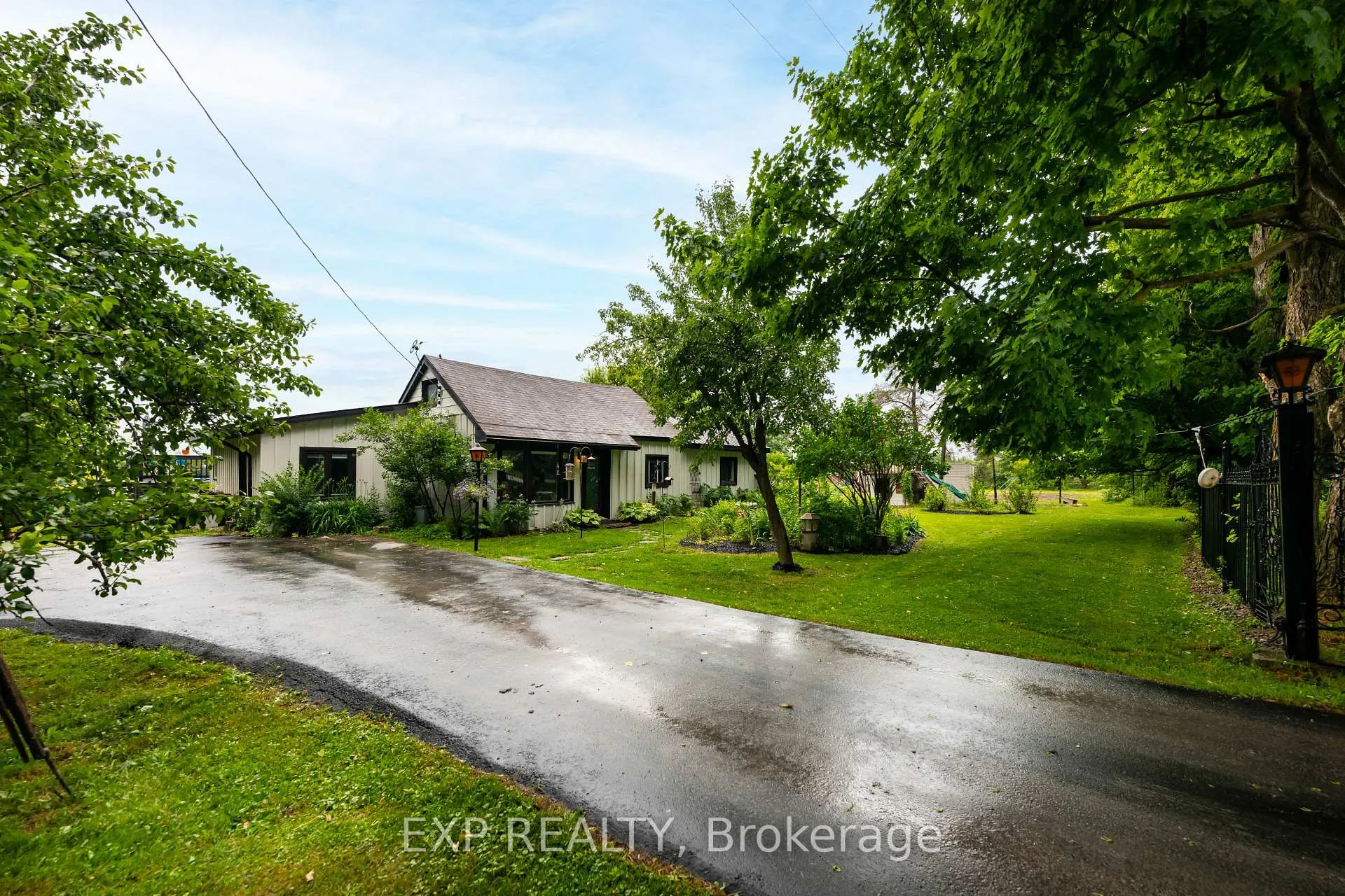 Photo 1 of 433116 4th Line, Amaranth, Rural Amaranth — HOMEH