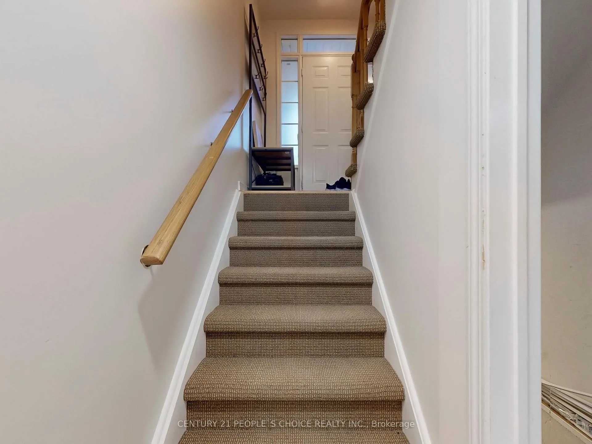Photo 31 of 8 Croker Drive E, Ajax, South East — HOMEH