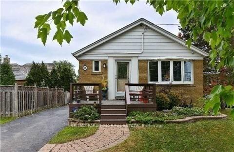 Front of 21 Fieldway Road