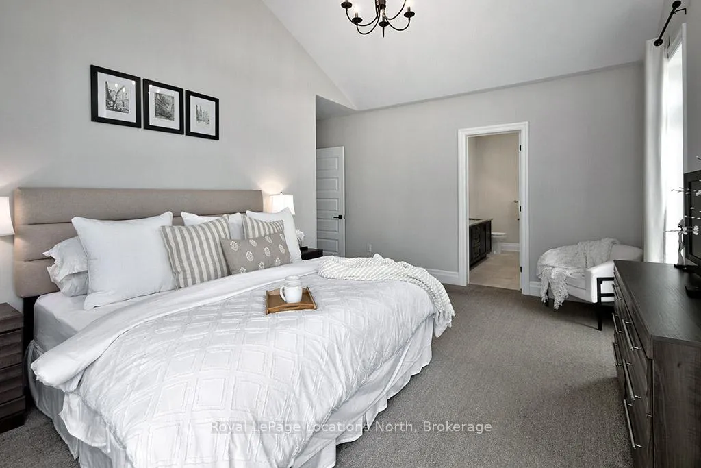 Photo 17 of 128 Timber Lane, Blue Mountains — HOMEH