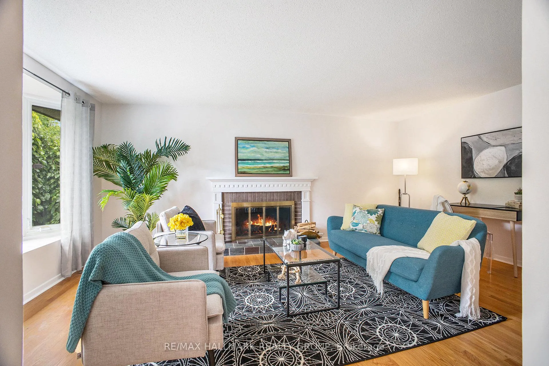 Photo 9 of 618 La Verendrye Drive, Ottawa, Beacon Hill North — HOMEH