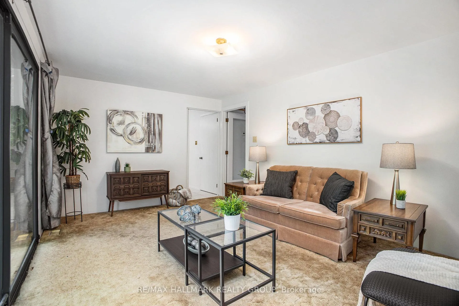 Photo 31 of 618 La Verendrye Drive, Ottawa, Beacon Hill North — HOMEH