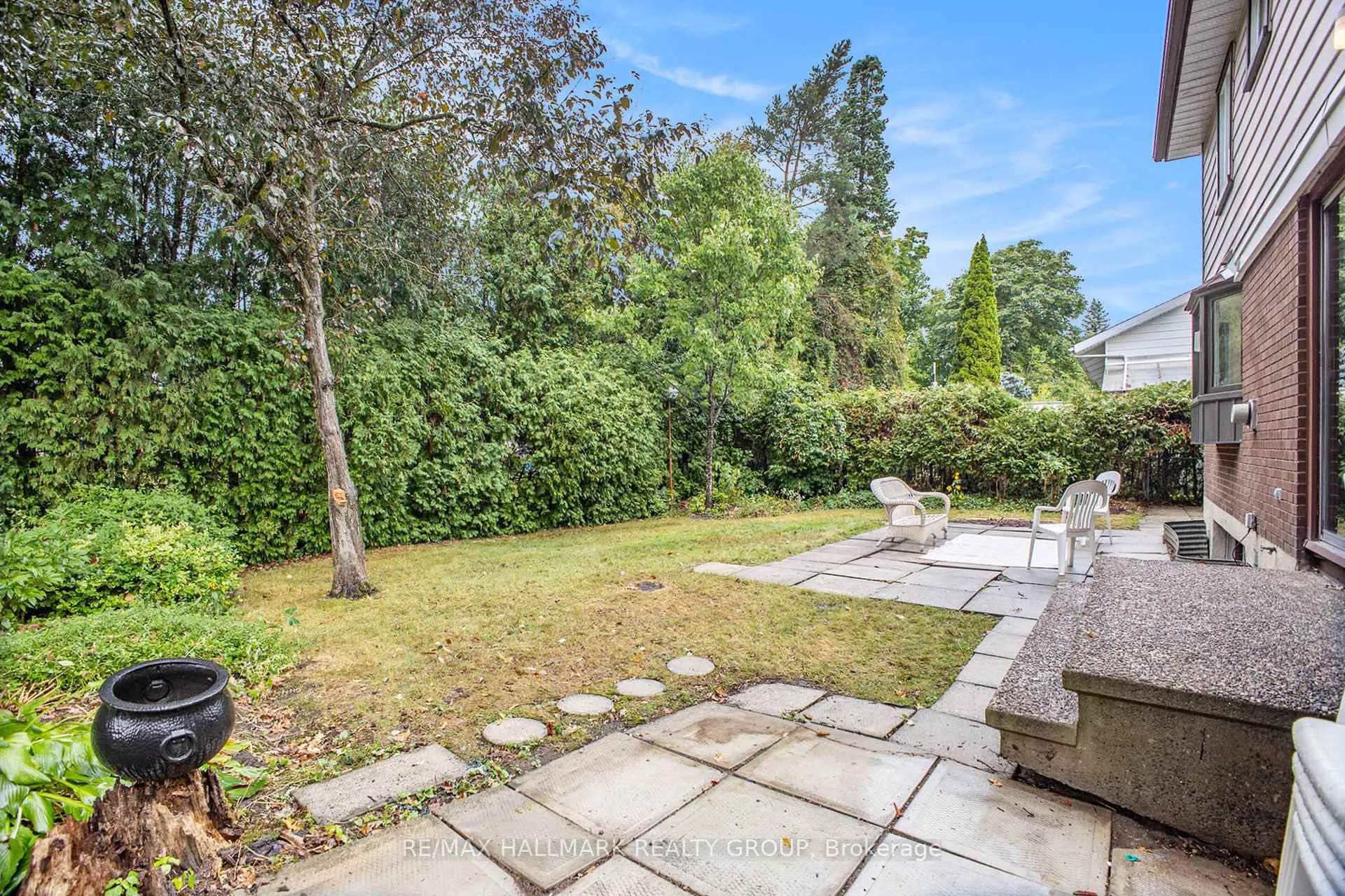 Photo 62 of 618 La Verendrye Drive, Ottawa, Beacon Hill North — HOMEH