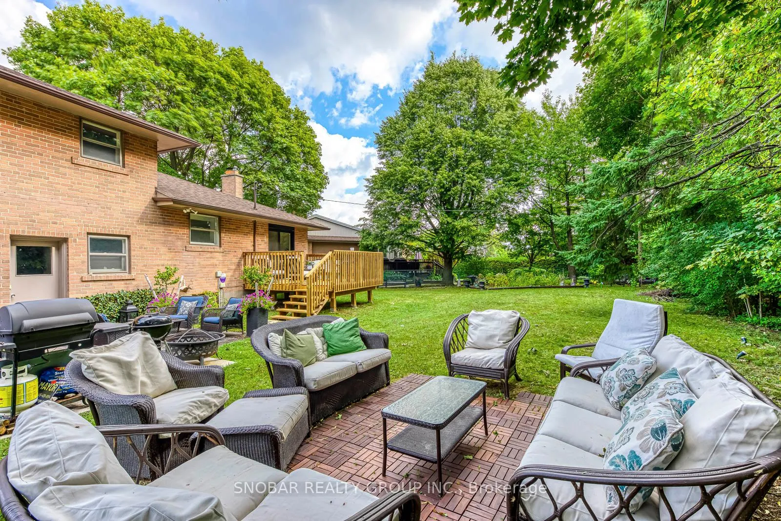 Photo 23 of 4 Haregate Court, Etobicoke, Willowridge-Martingrove-Richview — HOMEH
