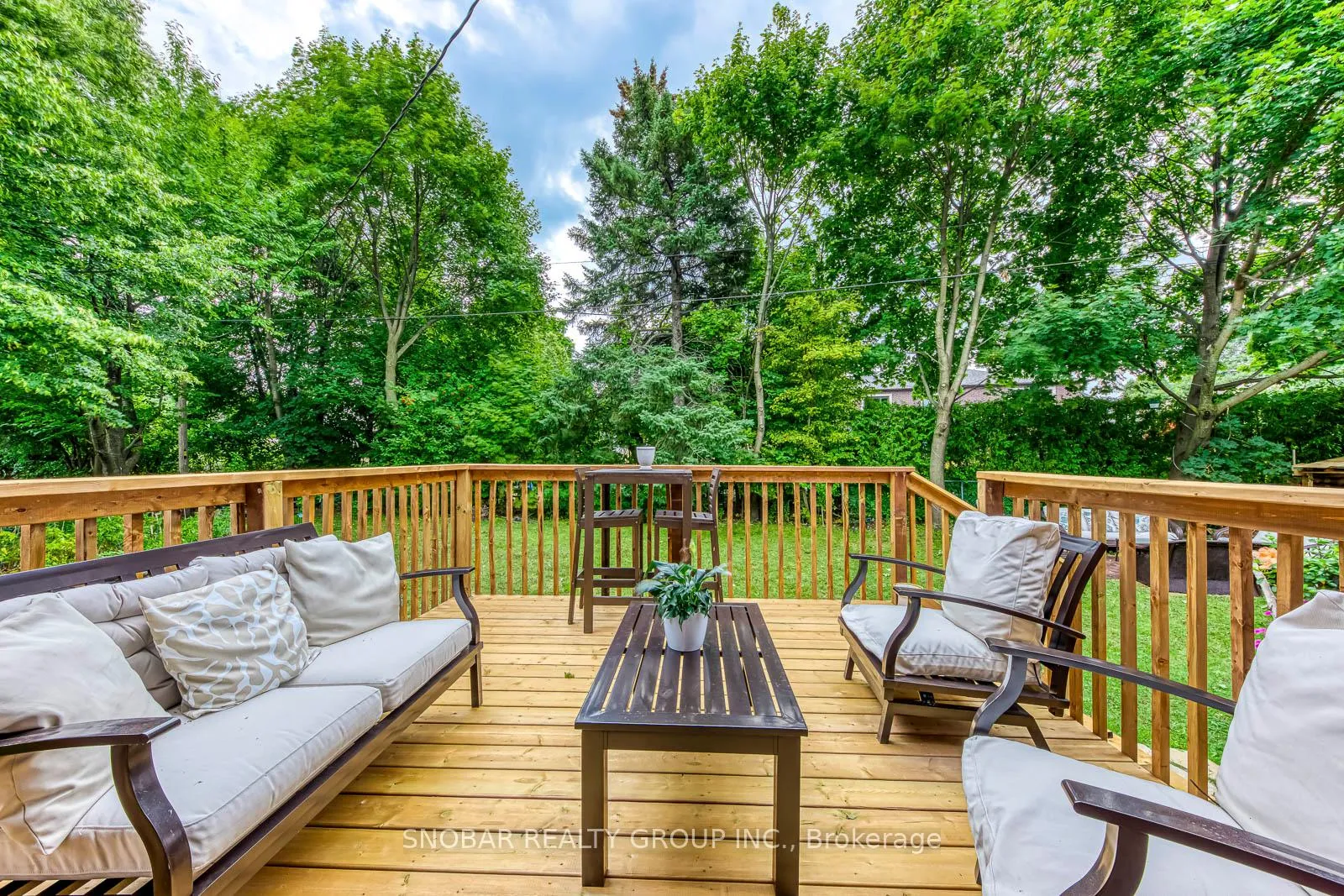 Photo 28 of 4 Haregate Court, Etobicoke, Willowridge-Martingrove-Richview — HOMEH
