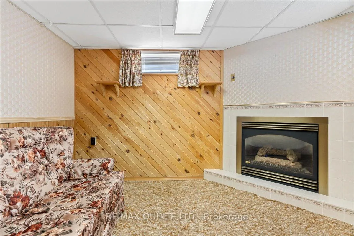 Photo 131 of 22 Holmes Road, Belleville, Belleville Ward — HOMEH