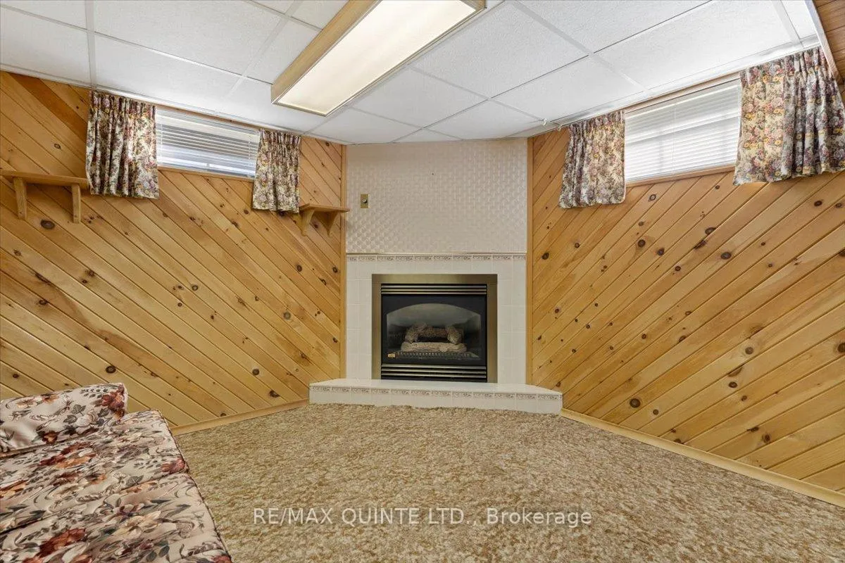 Photo 136 of 22 Holmes Road, Belleville, Belleville Ward — HOMEH