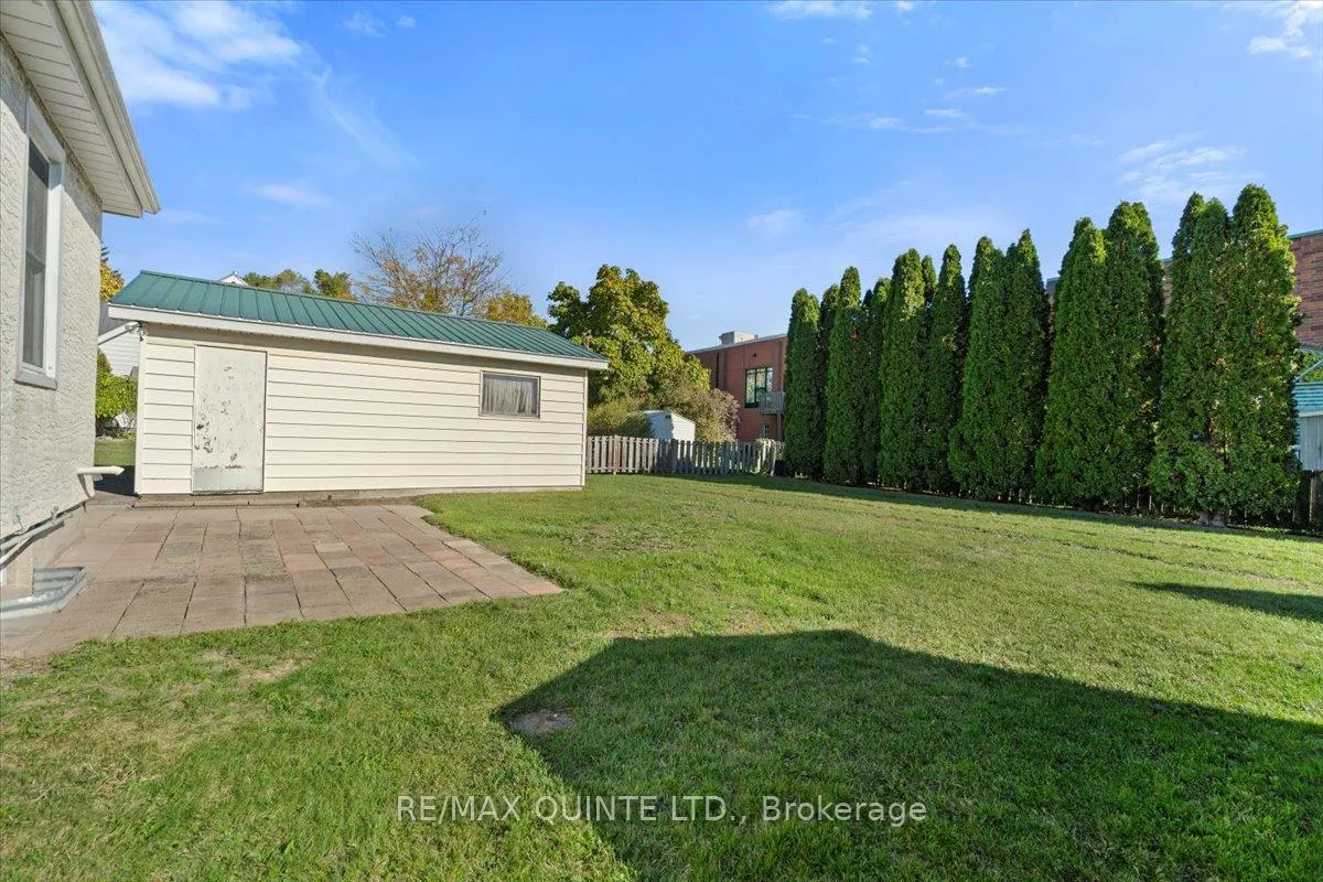 Photo 151 of 22 Holmes Road, Belleville, Belleville Ward — HOMEH