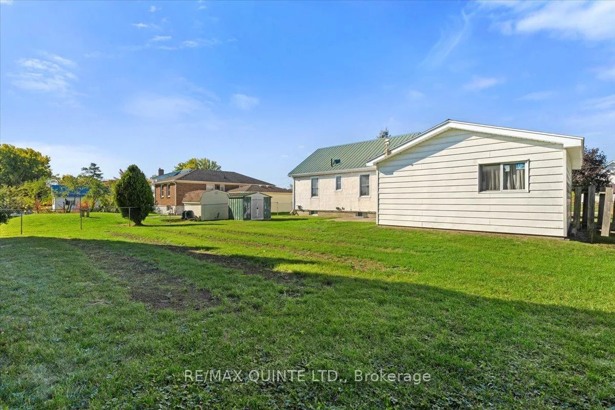 Photo 158 of 22 Holmes Road, Belleville, Belleville Ward — HOMEH