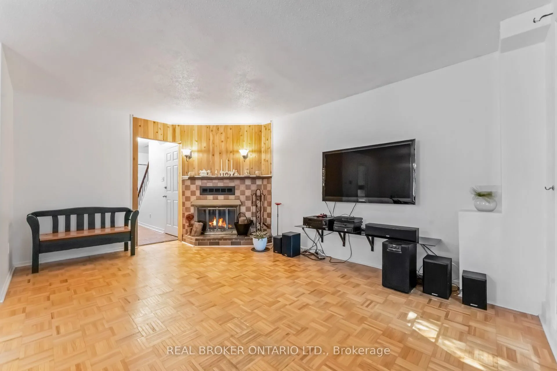 Photo 7 of 77 Priam Way, Ottawa, Westcliffe Estates — HOMEH