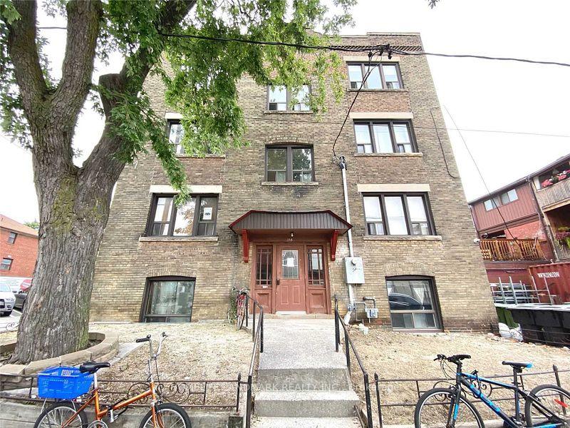 Photo 1 of Unit 5, 555 Palmerston Avenue, Toronto, Palmerston-Little Italy — HOMEH