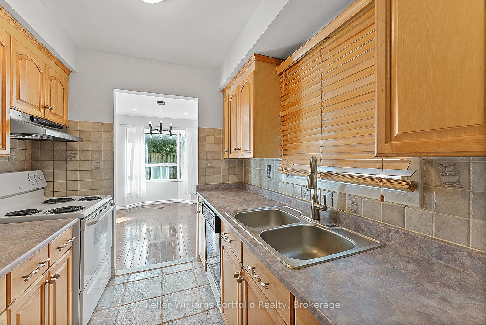 Photo 50 of 1654 Mcbrady Crescent, Pickering, Brock Ridge — HOMEH