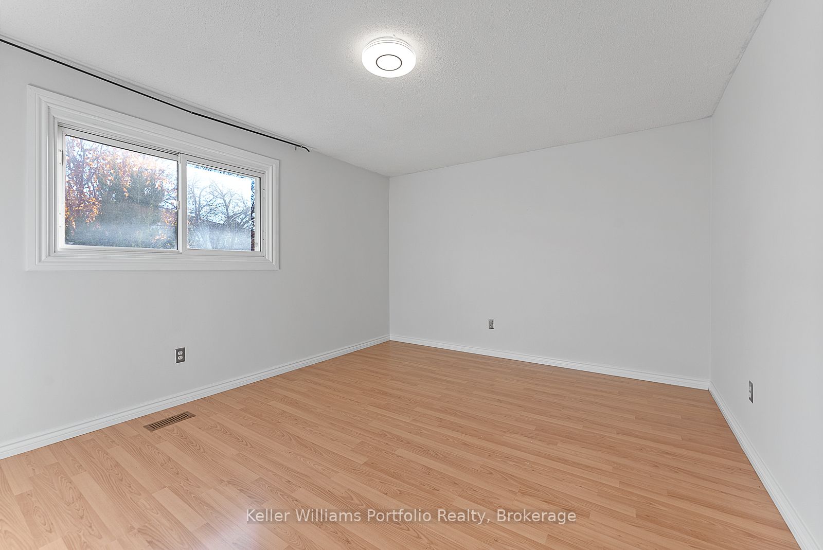 Photo 57 of 1654 Mcbrady Crescent, Pickering, Brock Ridge — HOMEH