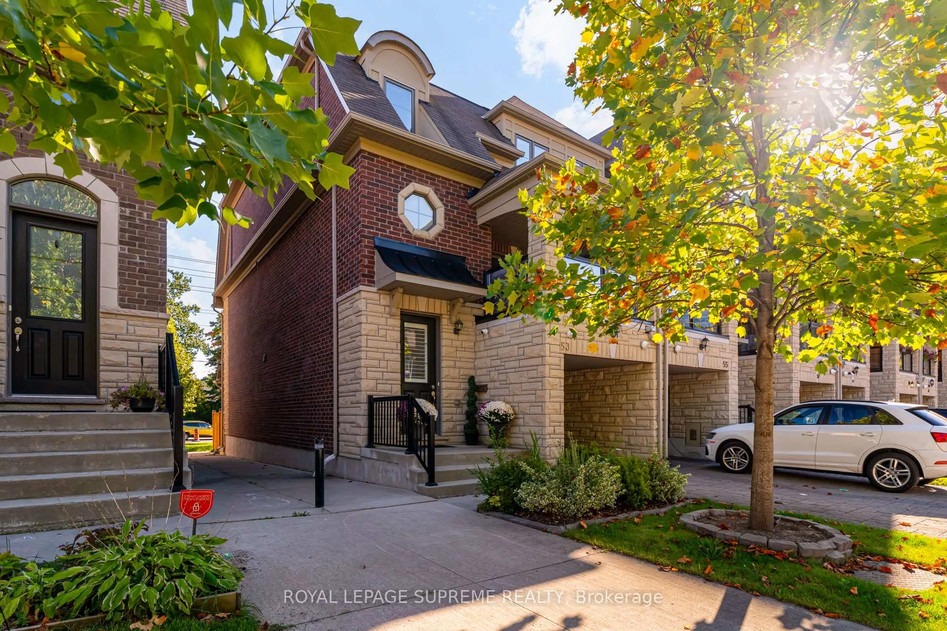Front of 53 Dryden Way