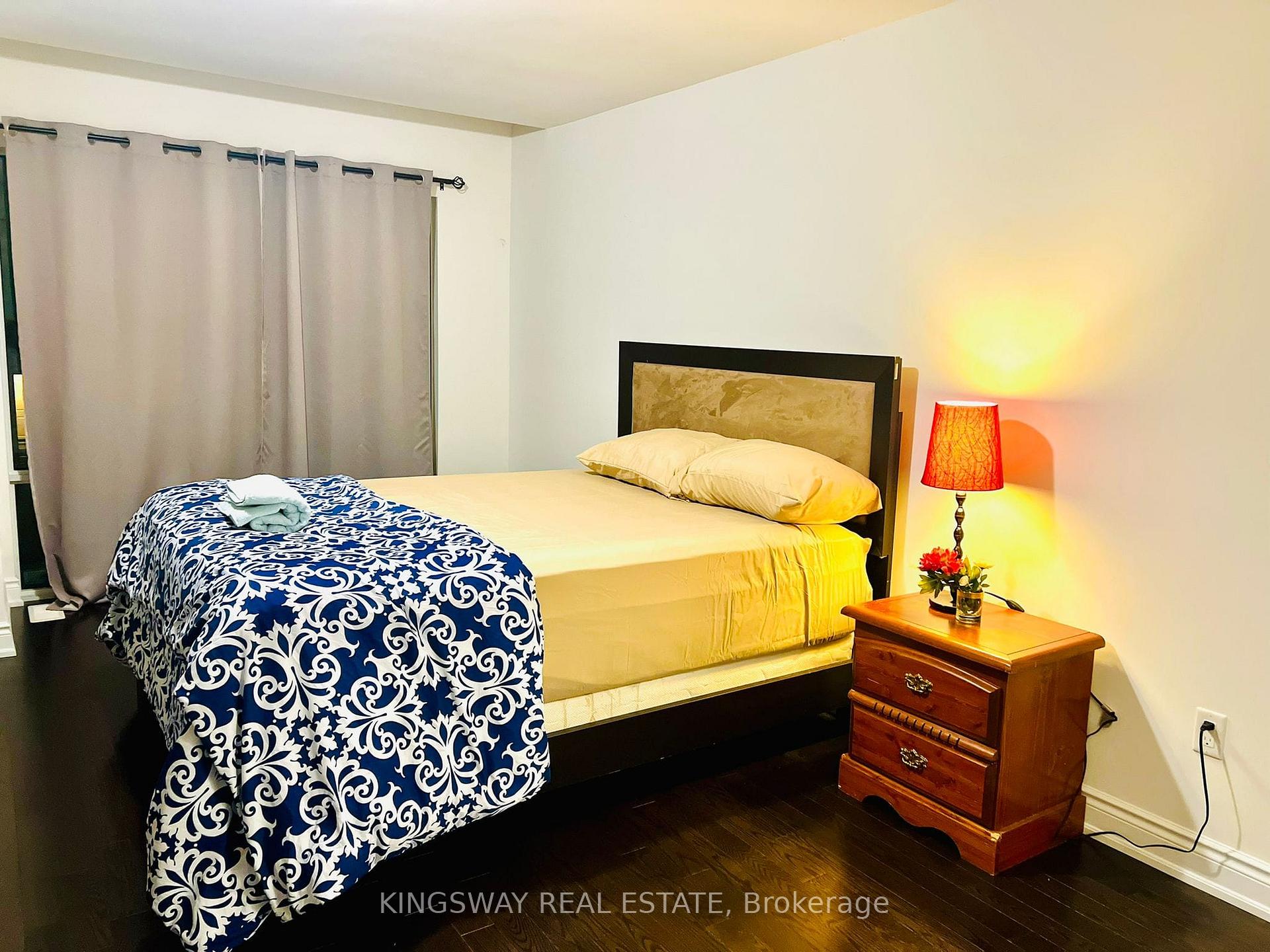 Photo 14 of 67 Pony Farm Drive, Etobicoke, Willowridge-Martingrove-Richview — HOMEH