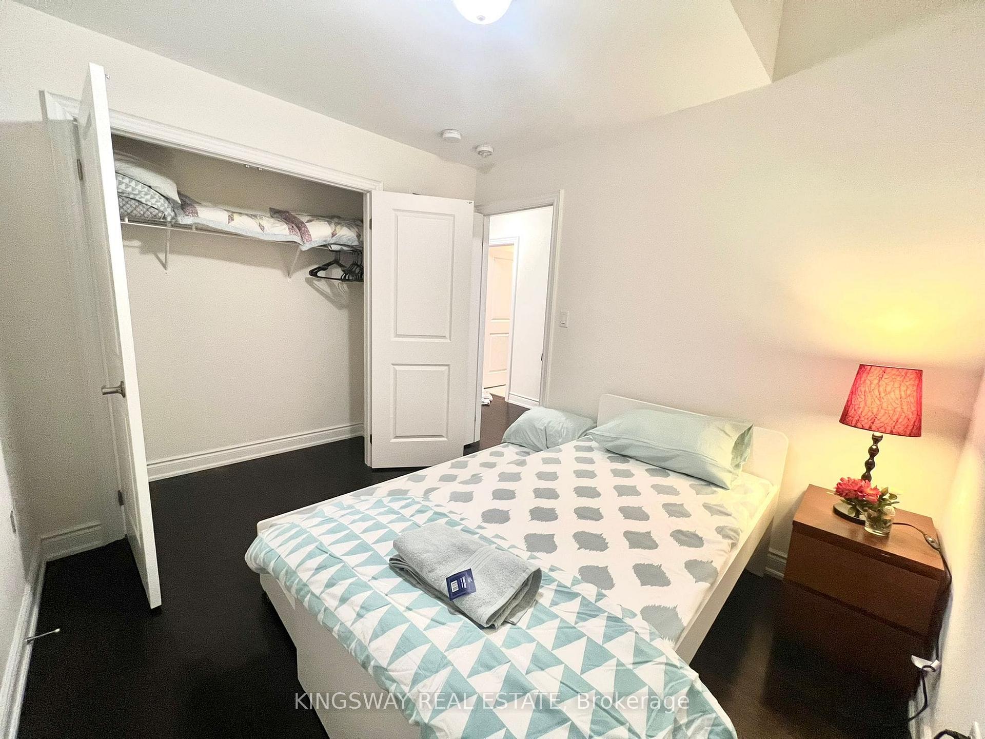 Photo 23 of 67 Pony Farm Drive, Etobicoke, Willowridge-Martingrove-Richview — HOMEH